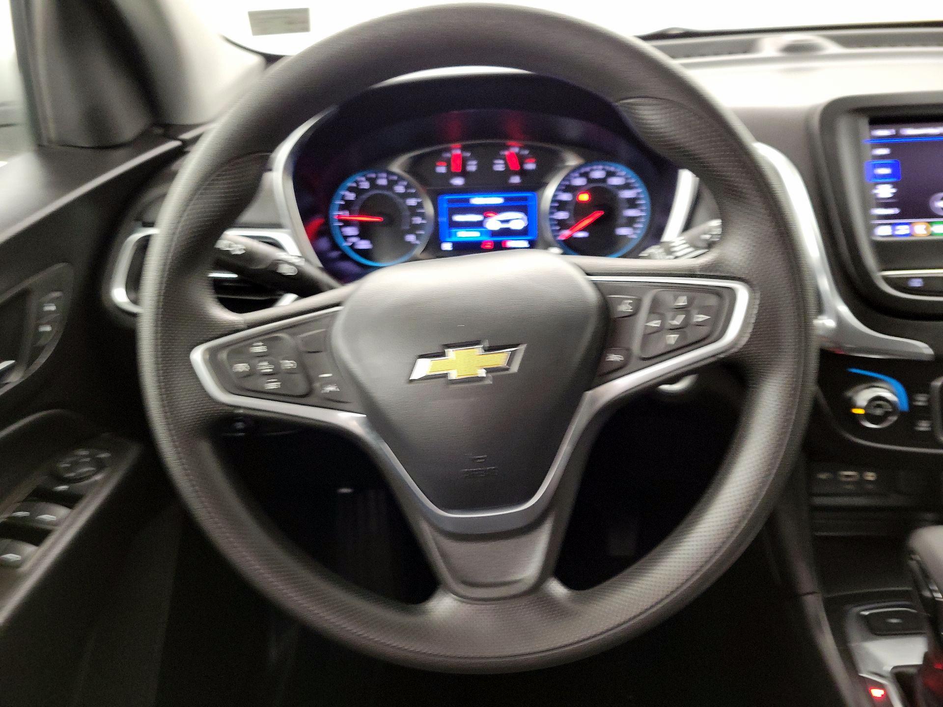 Thumbnail: 2023 Chevrolet Equinox - 10