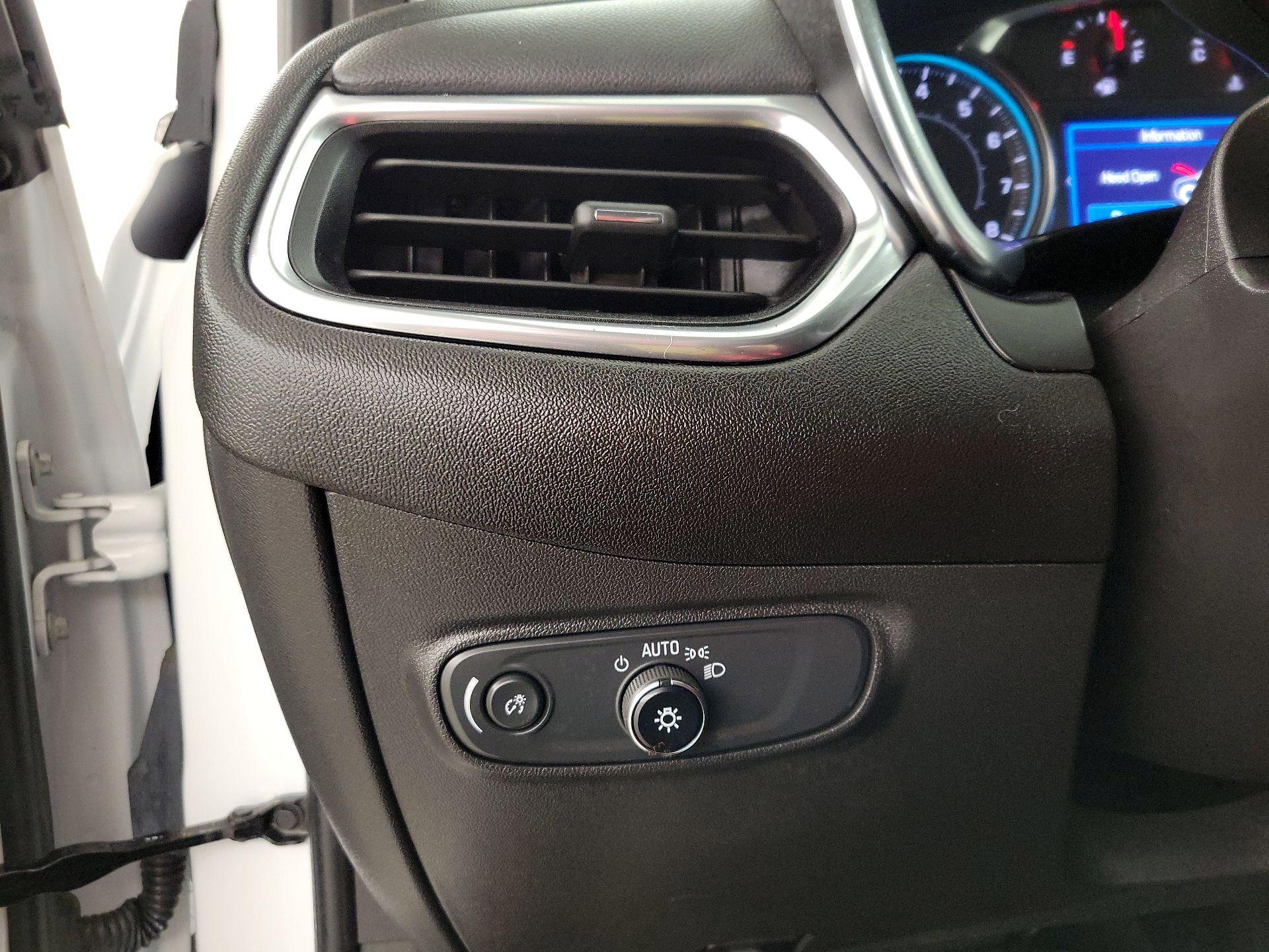 Thumbnail: 2023 Chevrolet Equinox - 13