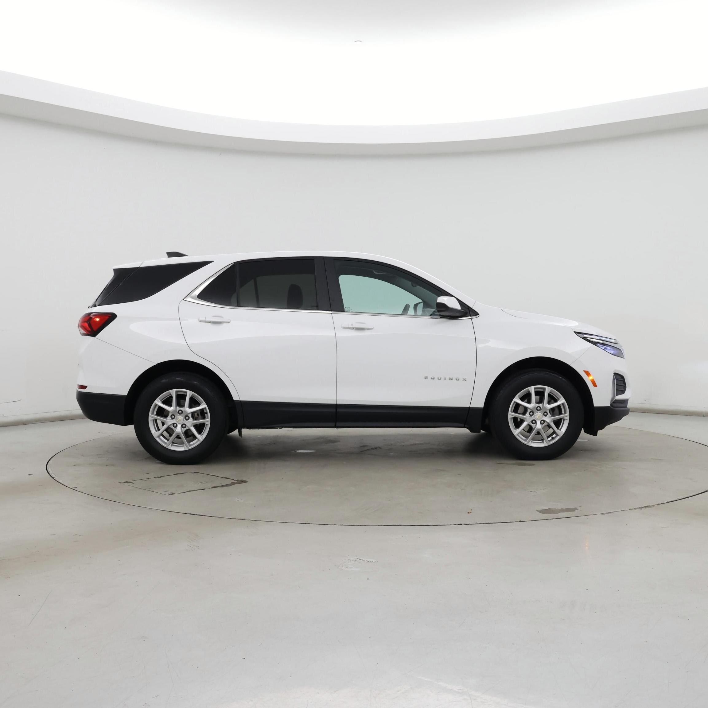 Thumbnail: 2023 Chevrolet Equinox - 7