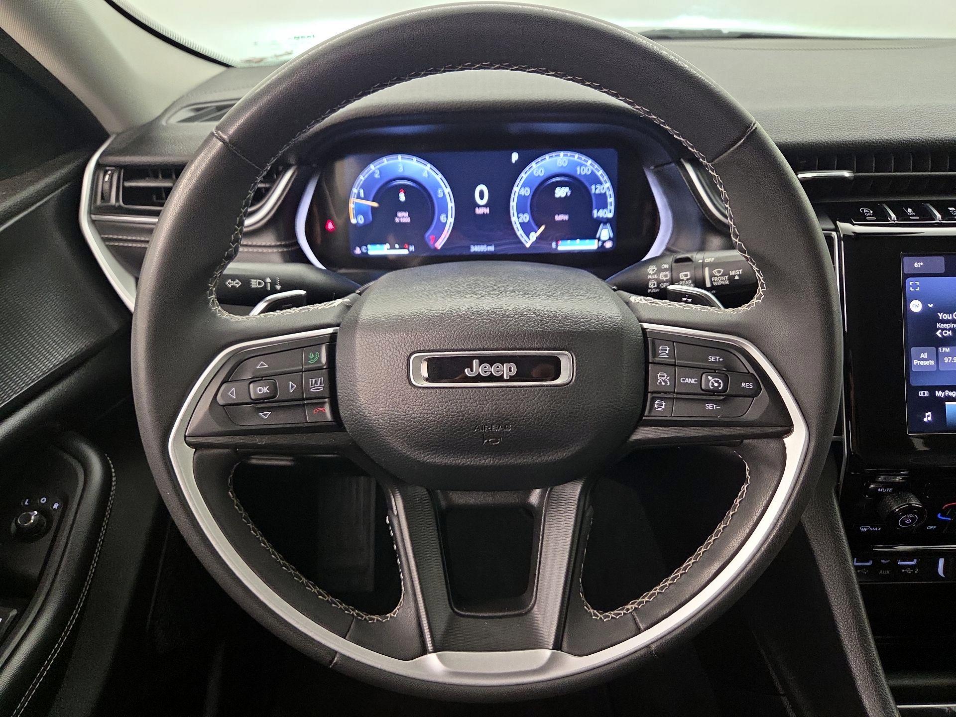 Thumbnail: 2023 Jeep Grand Cherokee - 10