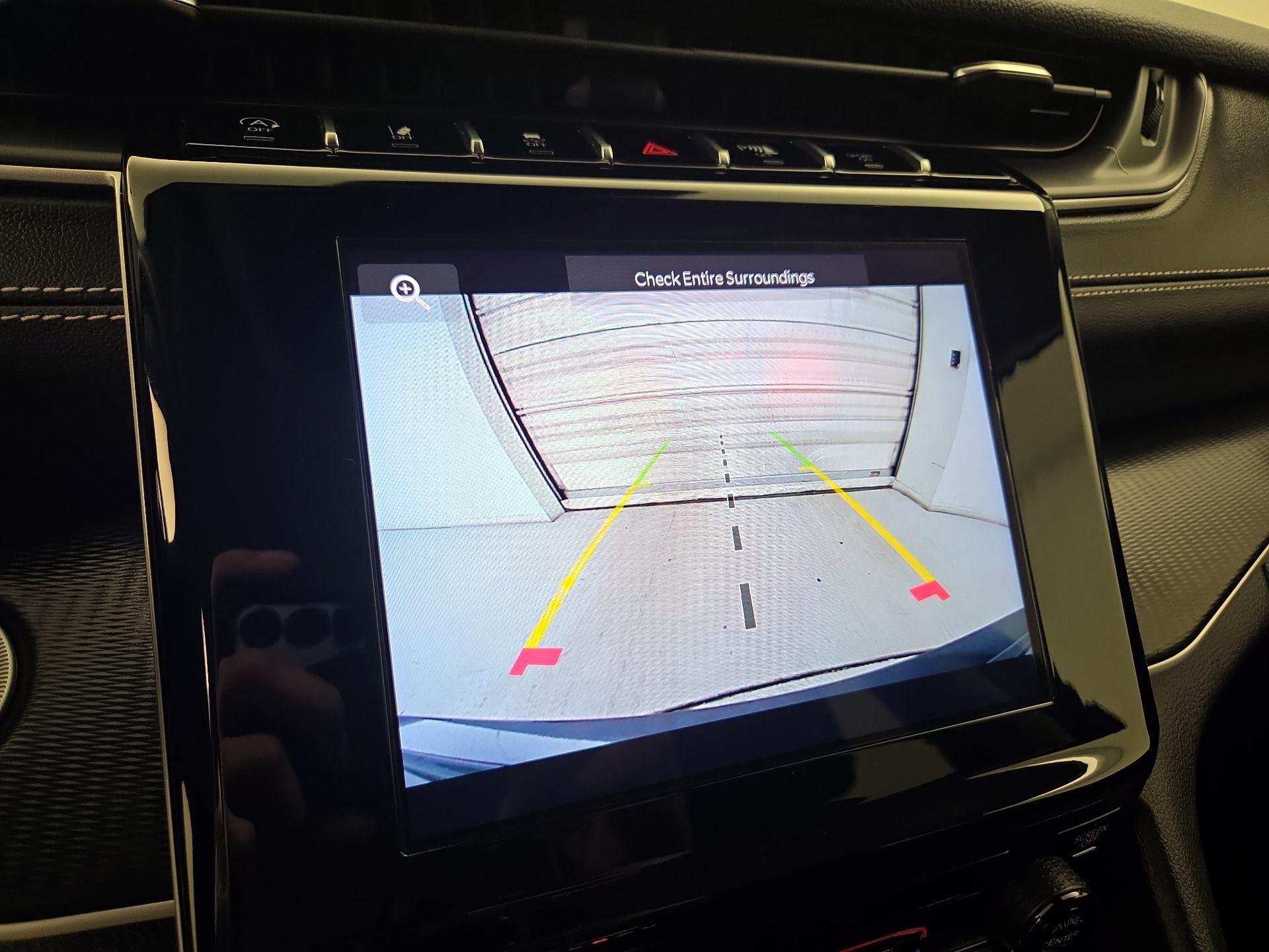 Thumbnail: 2023 Jeep Grand Cherokee - 14