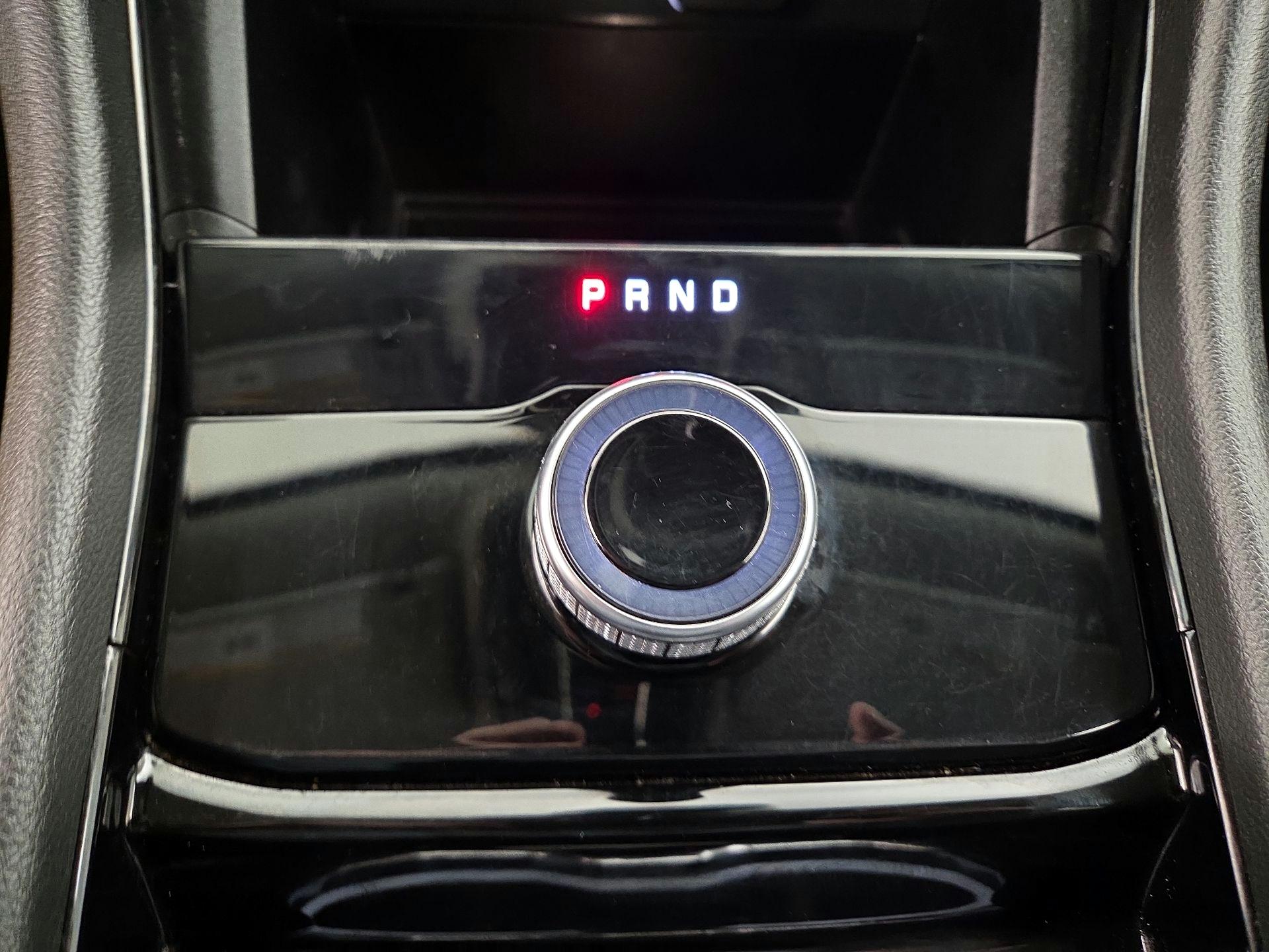 Thumbnail: 2023 Jeep Grand Cherokee - 17