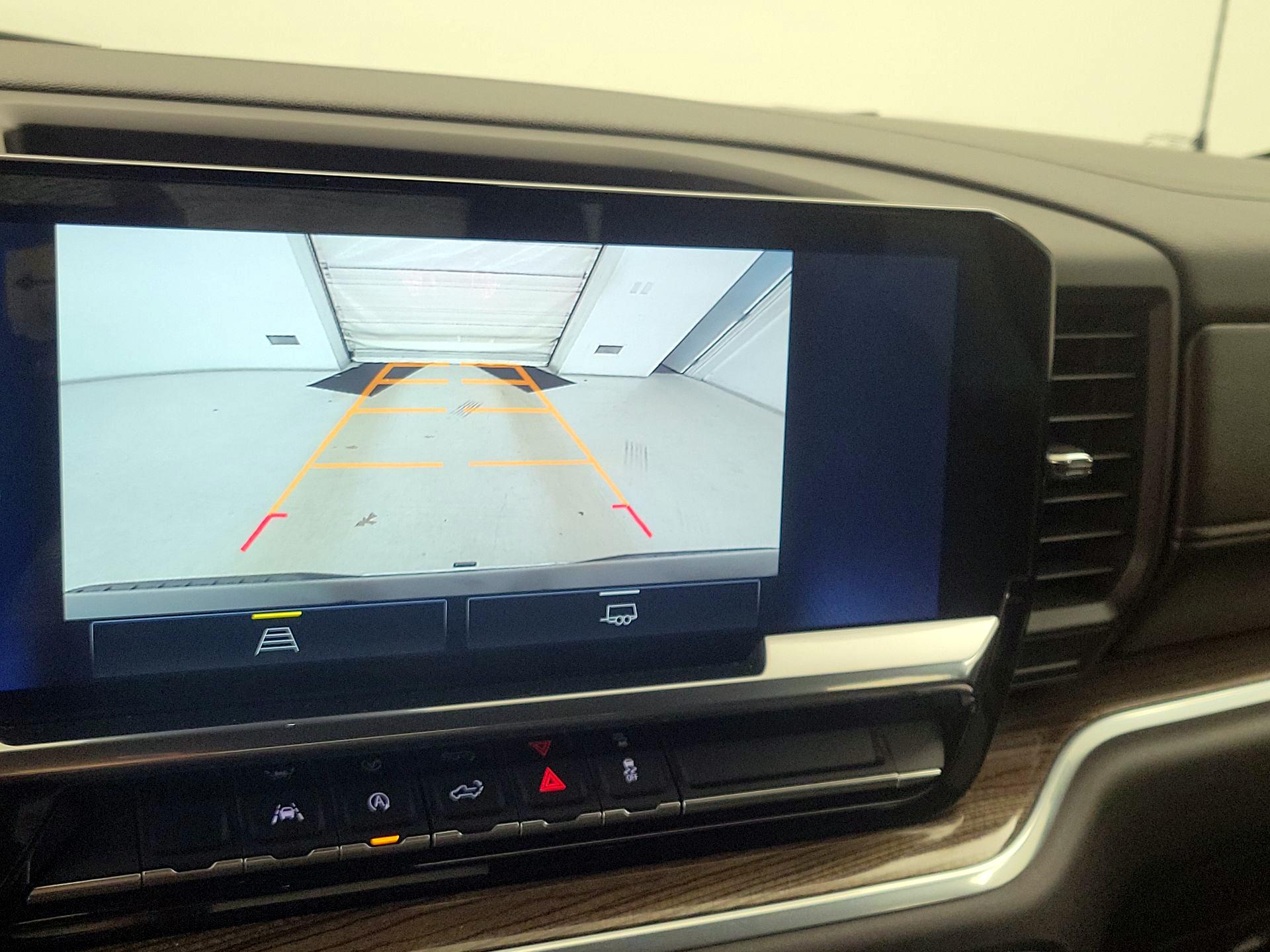 Thumbnail: 2022 Chevrolet Silverado 1500 - 14