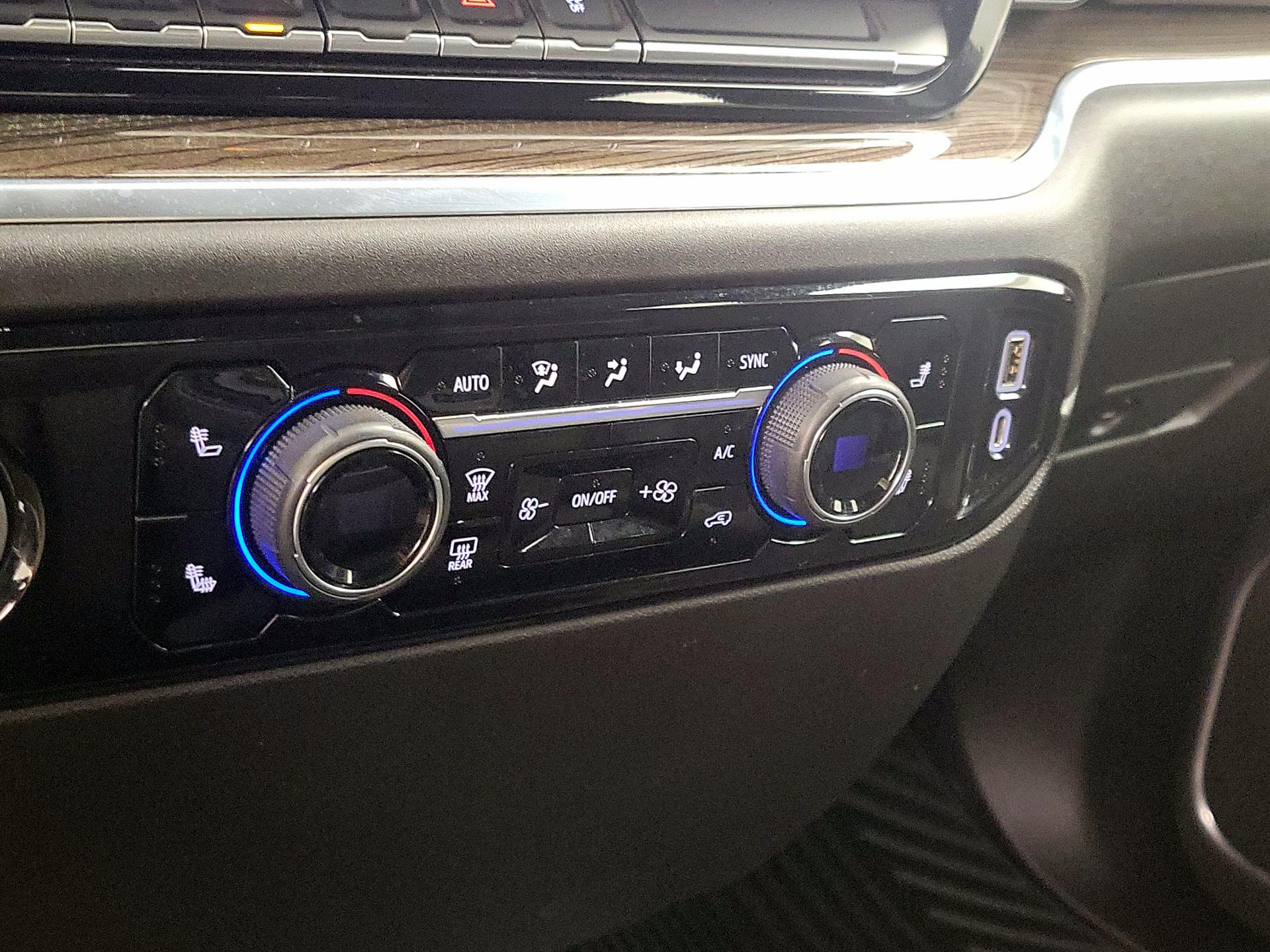 Thumbnail: 2022 Chevrolet Silverado 1500 - 16