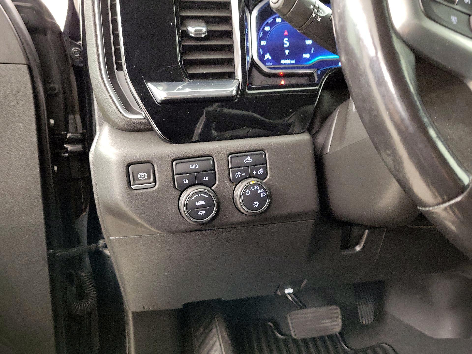 Thumbnail: 2022 Chevrolet Silverado 1500 - 13