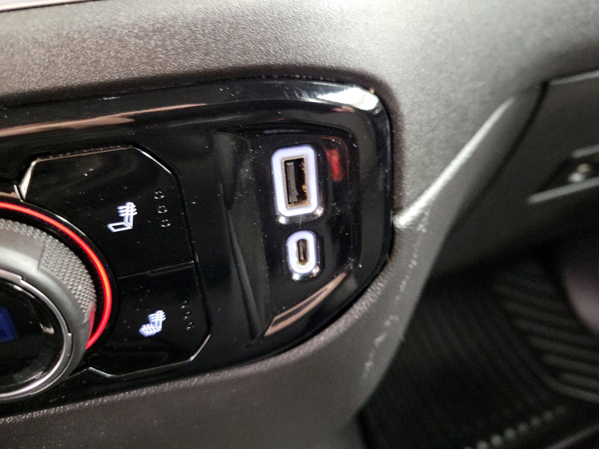 Thumbnail: 2022 Chevrolet Silverado 1500 - 18