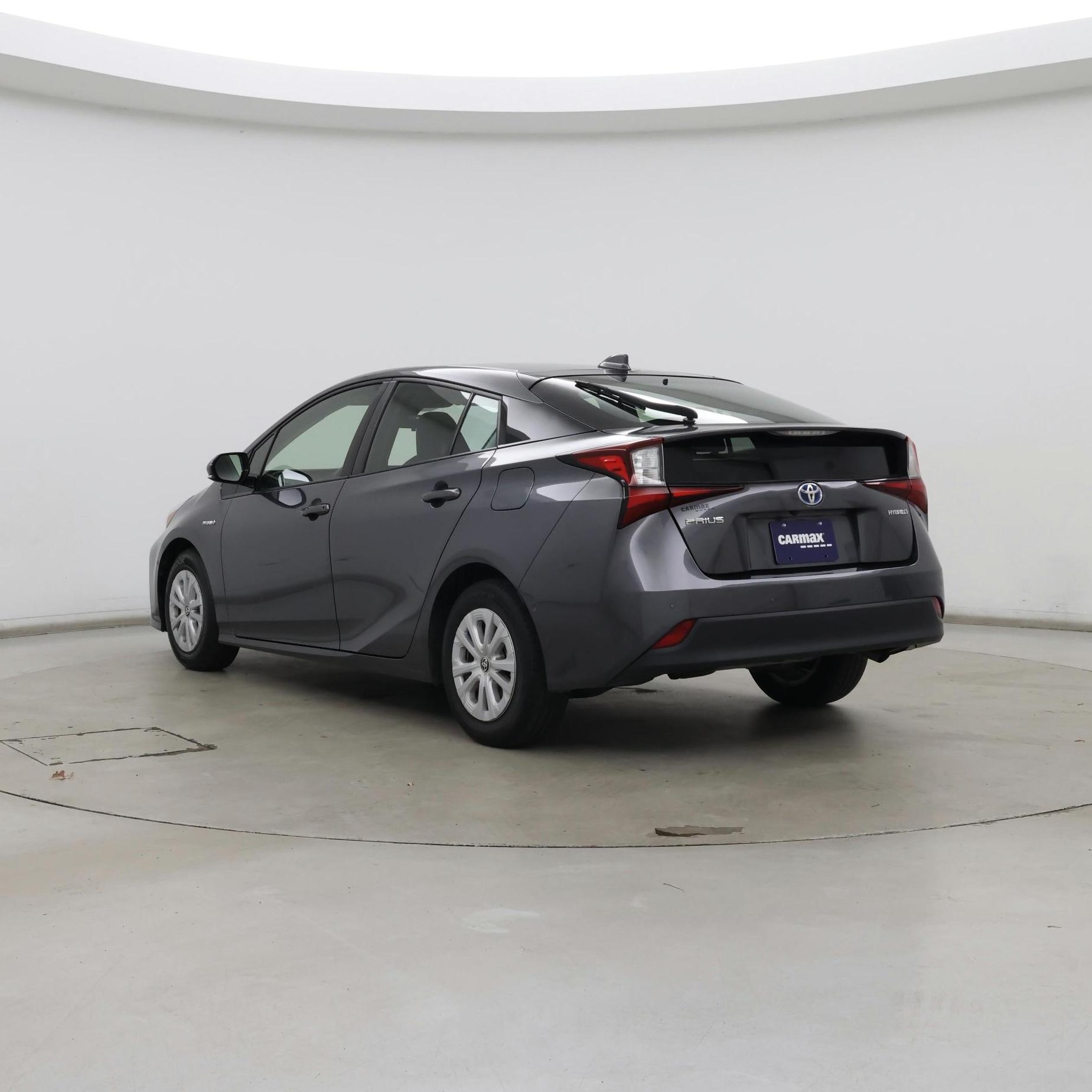 Thumbnail: 2020 Toyota Prius - 2