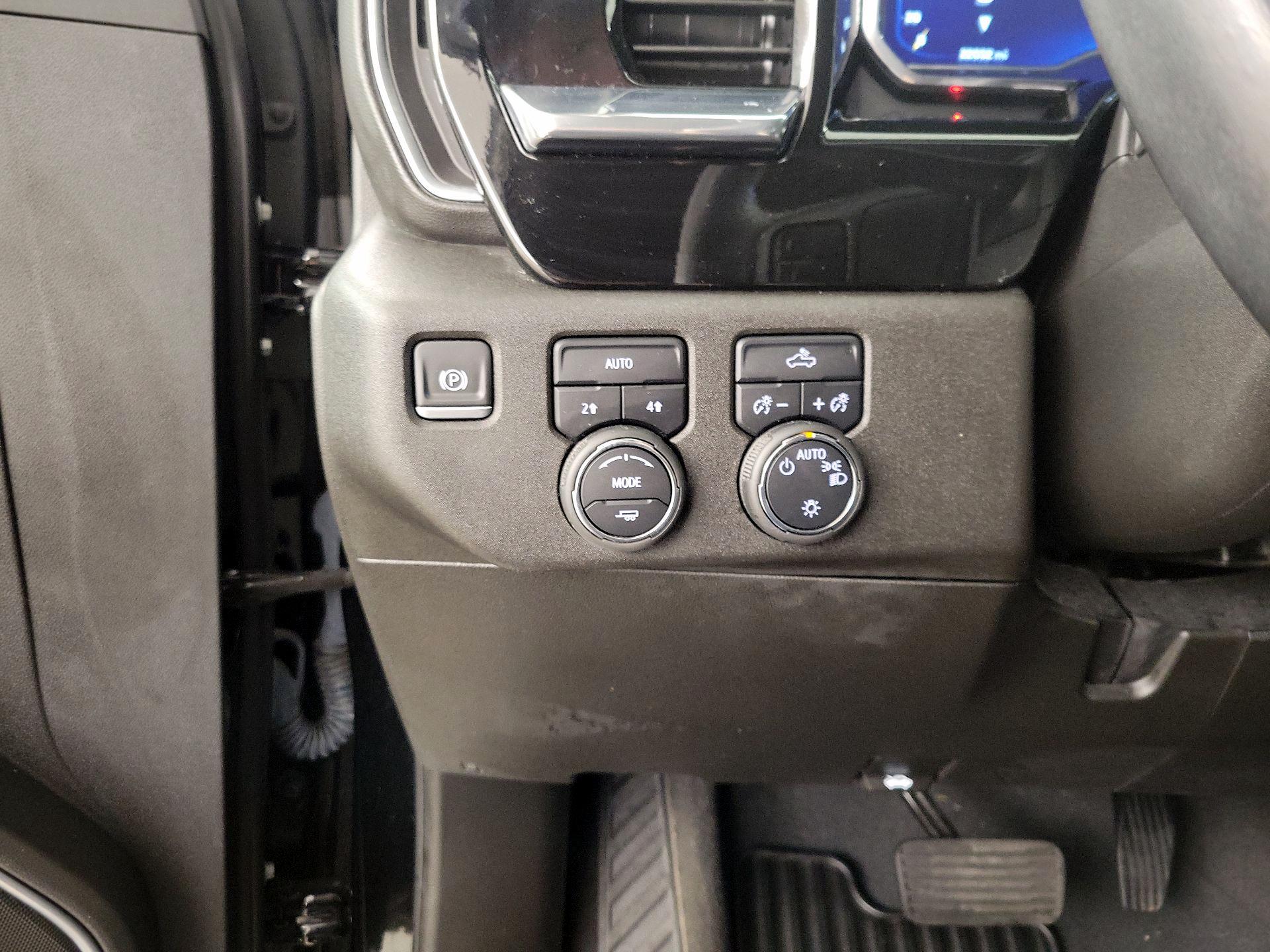 Thumbnail: 2022 Chevrolet Silverado 1500 - 13