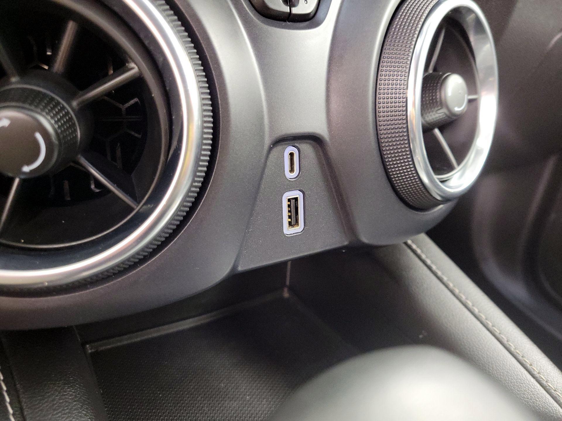 Thumbnail: 2023 Chevrolet Blazer - 18