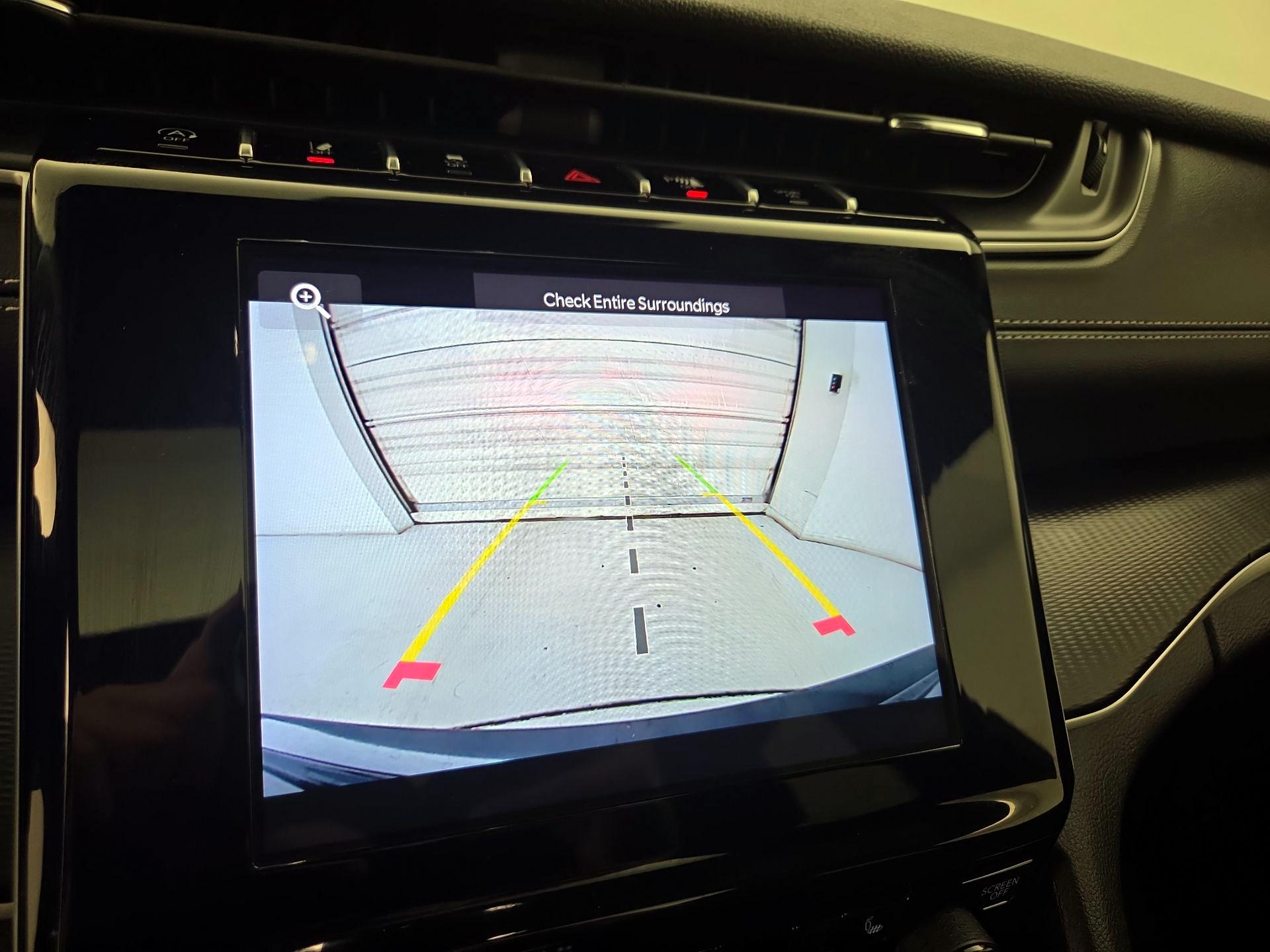 Thumbnail: 2023 Jeep Grand Cherokee - 14