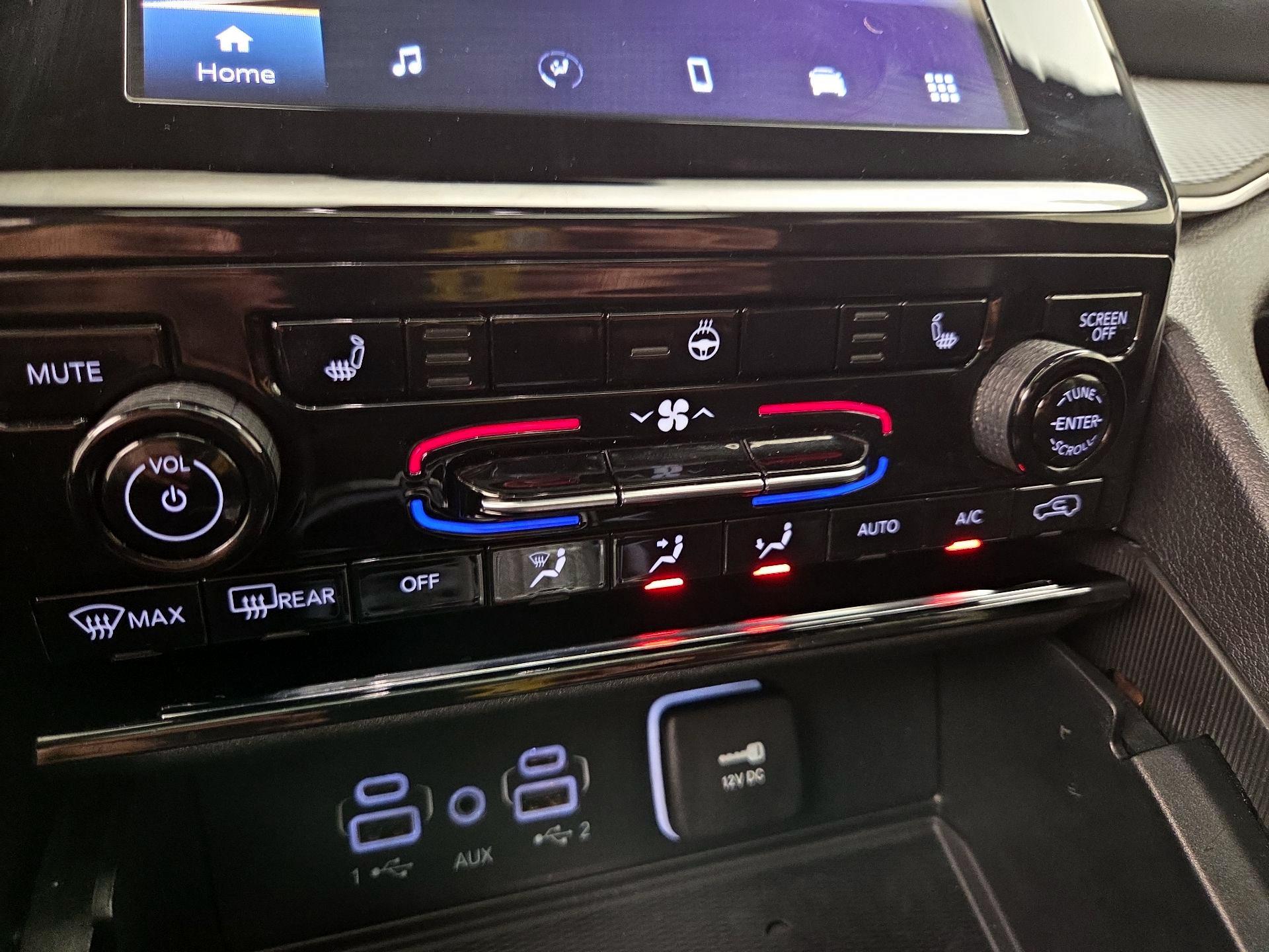 Thumbnail: 2023 Jeep Grand Cherokee - 16