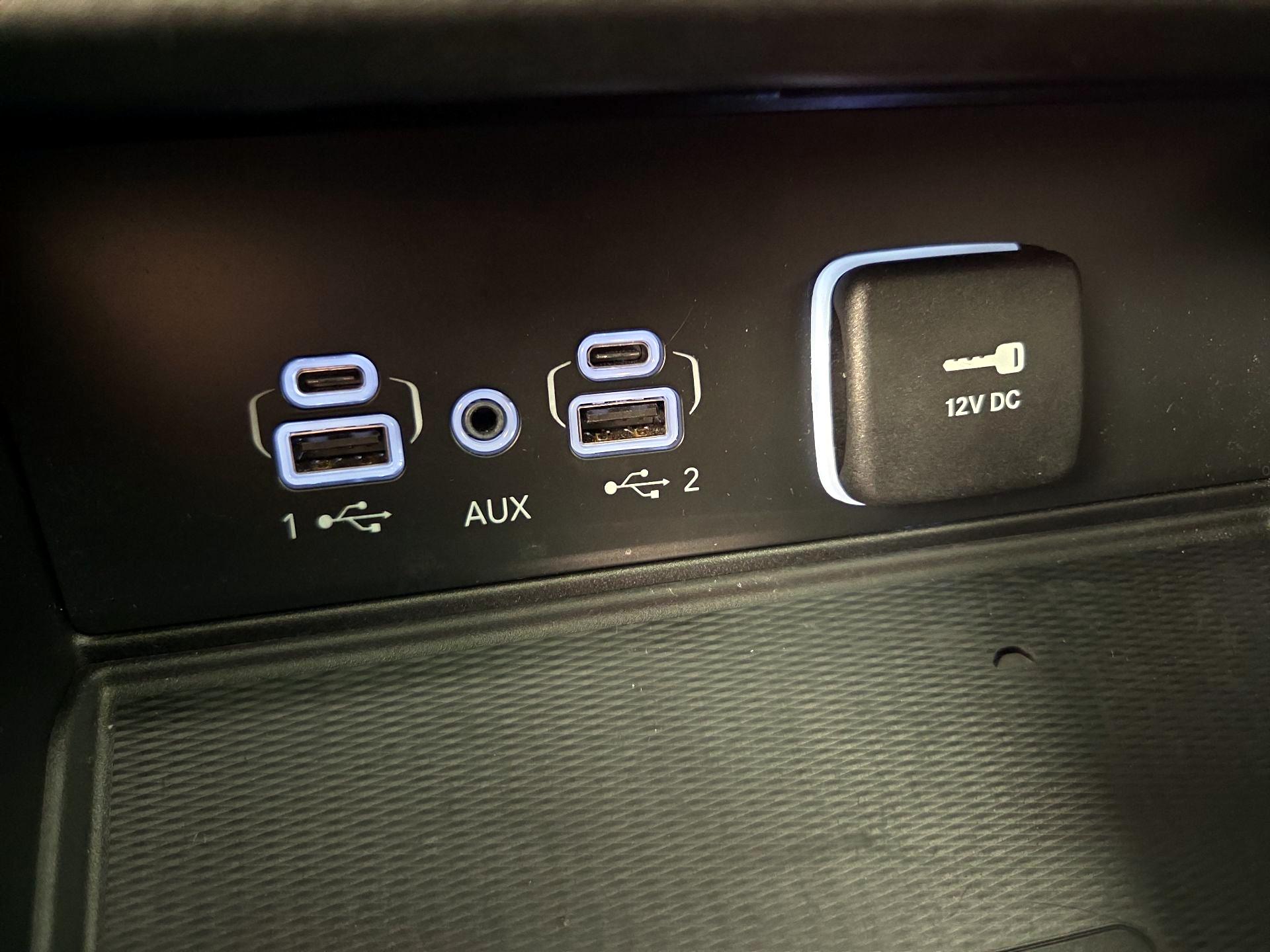 Thumbnail: 2023 Jeep Grand Cherokee - 18