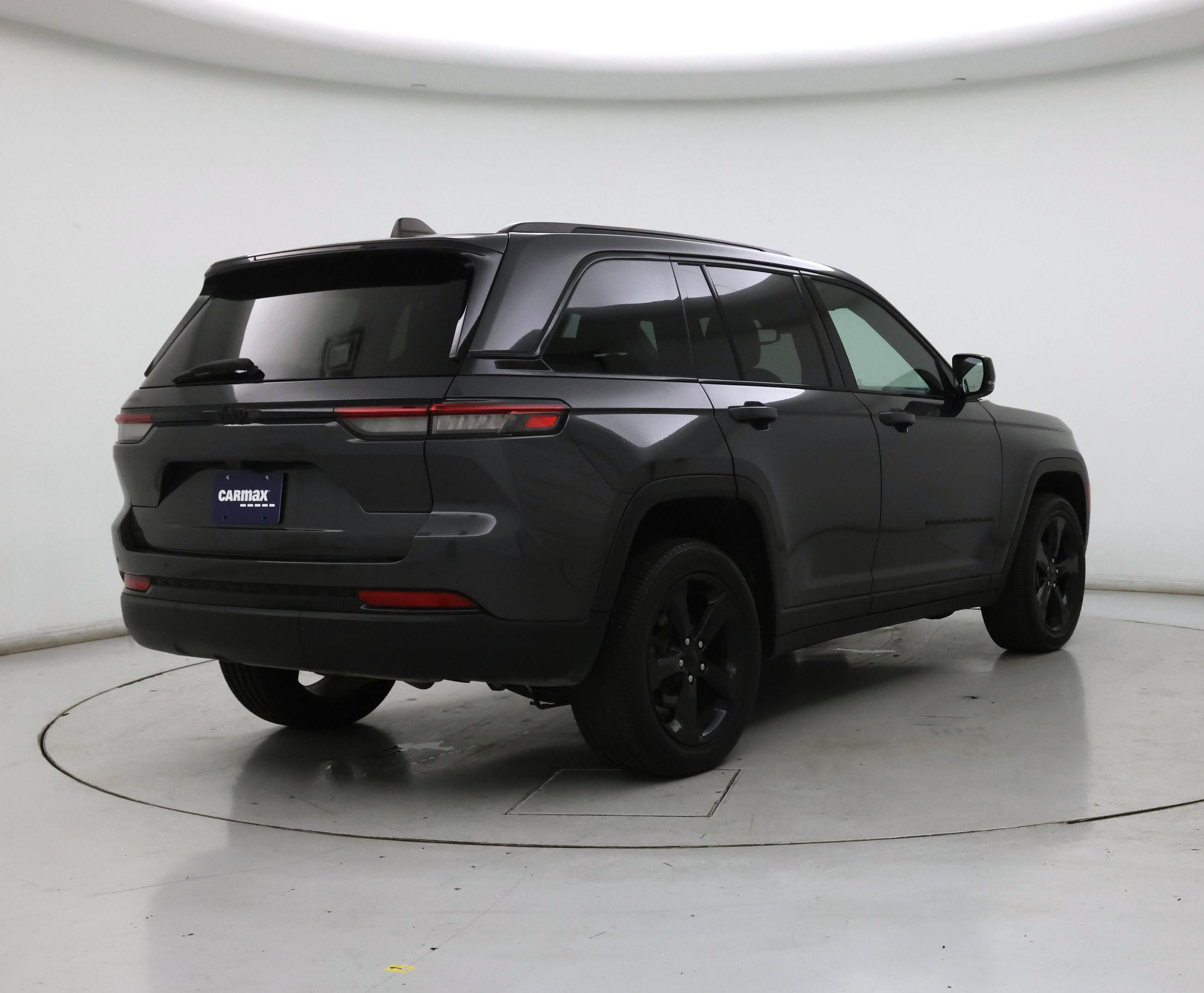 Thumbnail: 2023 Jeep Grand Cherokee - 8
