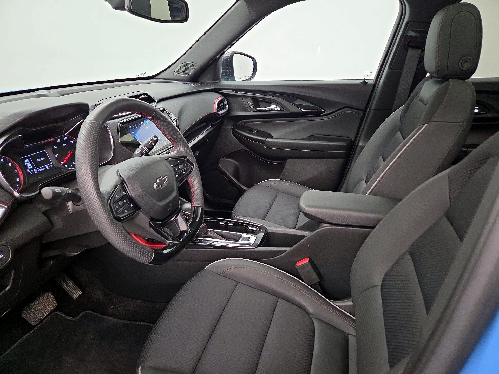 Thumbnail: 2023 Chevrolet TrailBlazer - 11