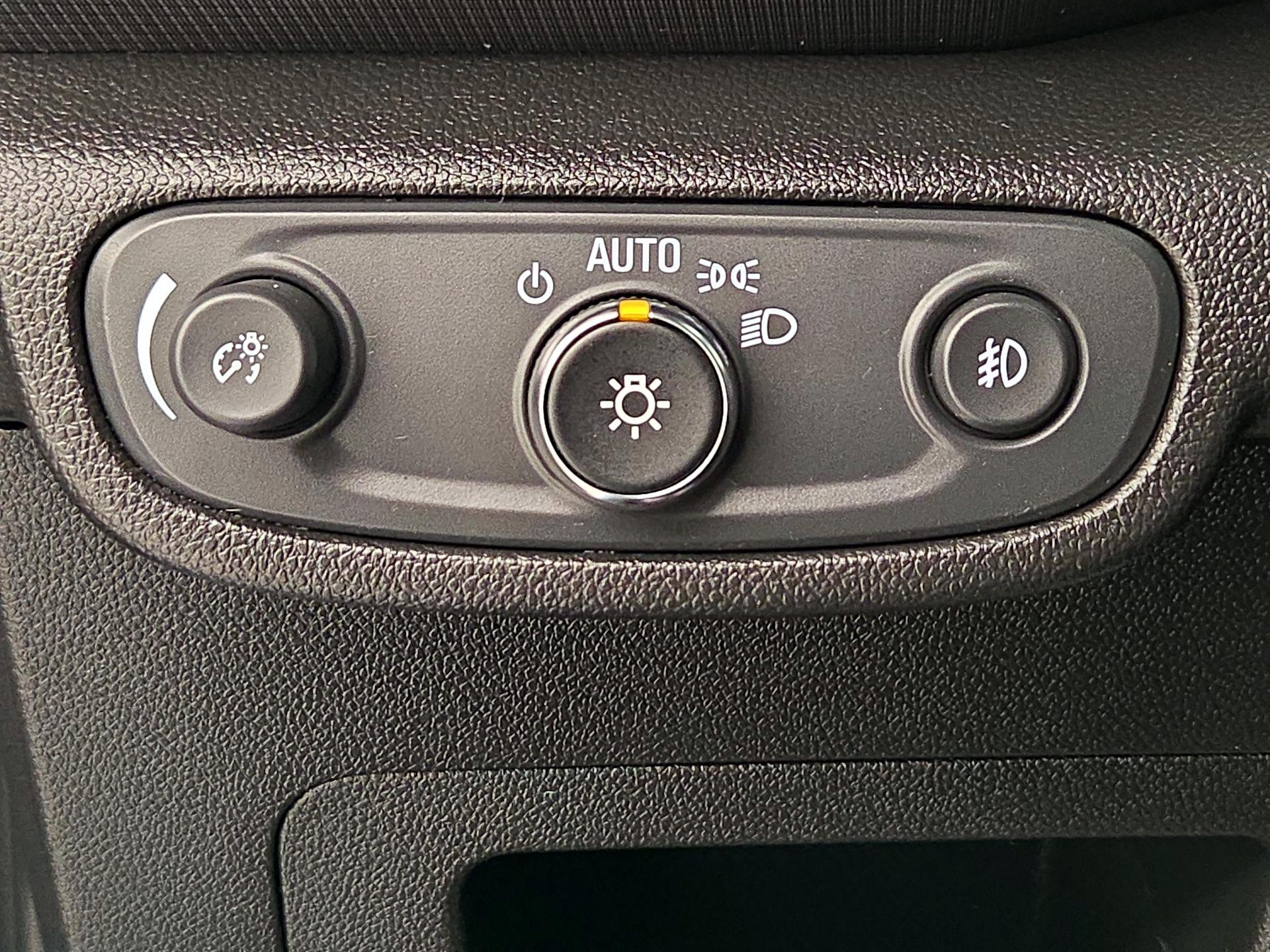 Thumbnail: 2023 Chevrolet TrailBlazer - 13