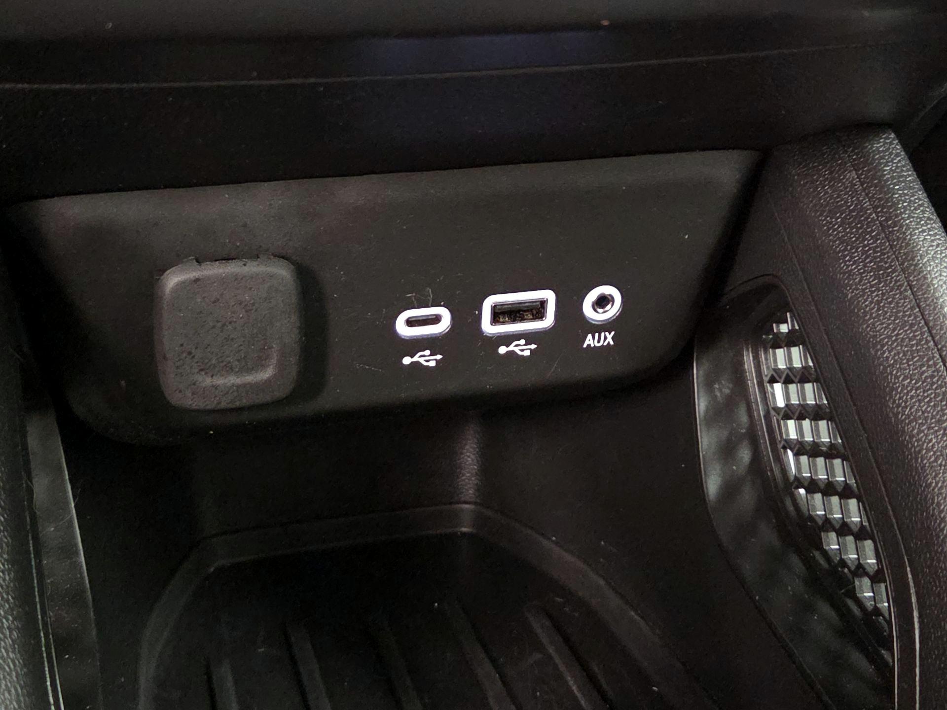 Thumbnail: 2023 Chevrolet TrailBlazer - 18