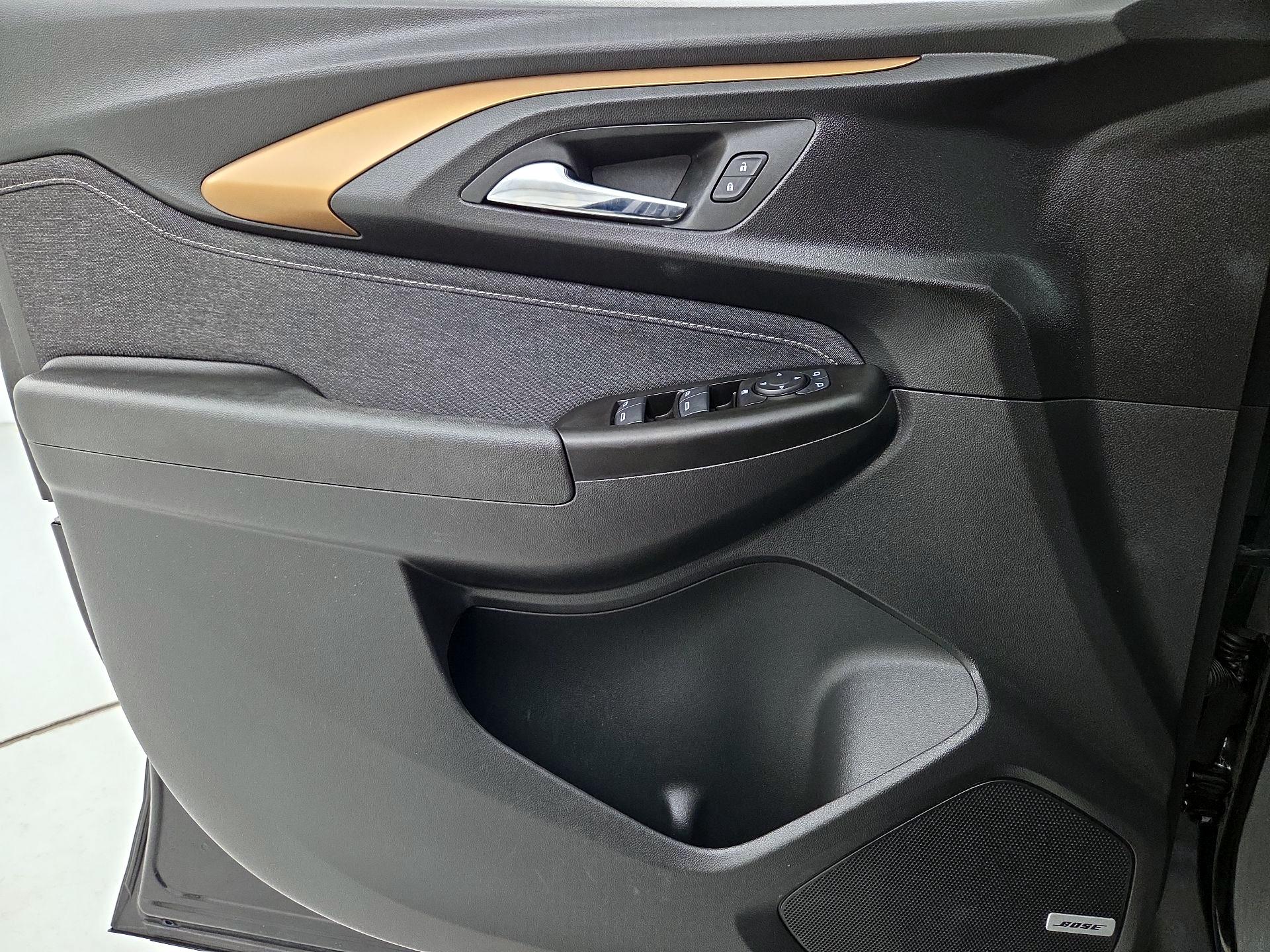 Thumbnail: 2022 Chevrolet TrailBlazer - 12