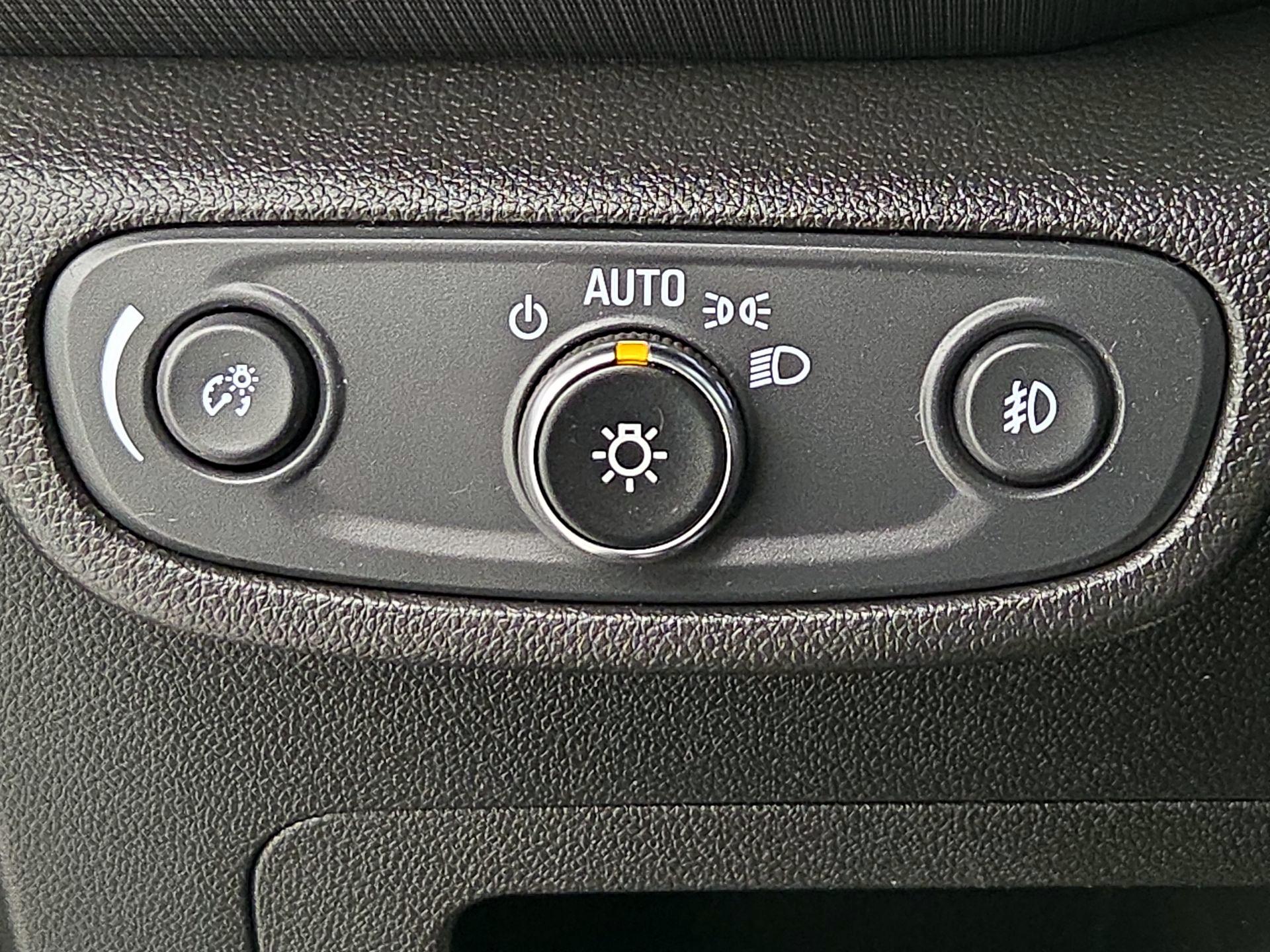 Thumbnail: 2022 Chevrolet TrailBlazer - 13