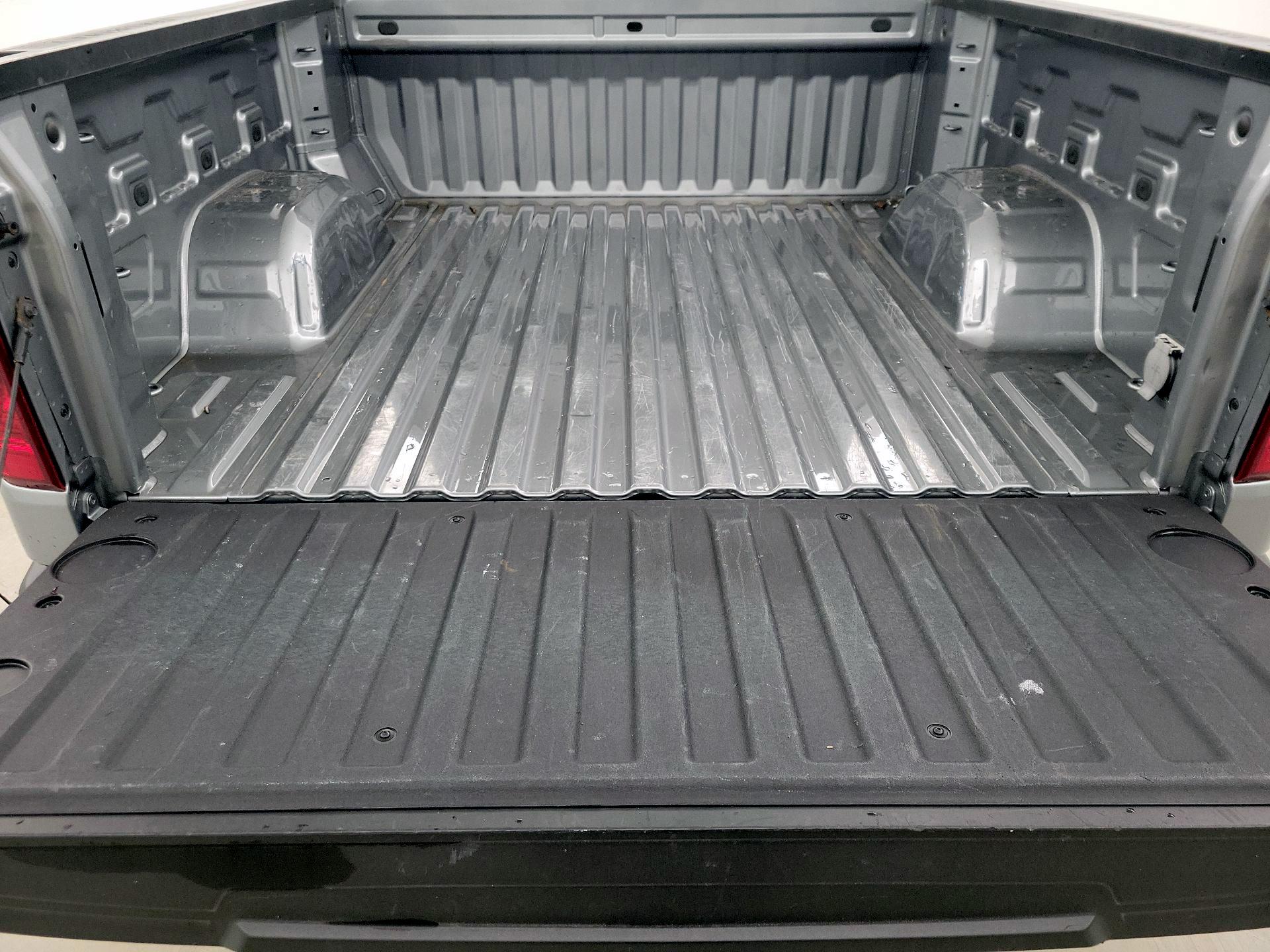 Thumbnail: 2023 Chevrolet Silverado 1500 - 20