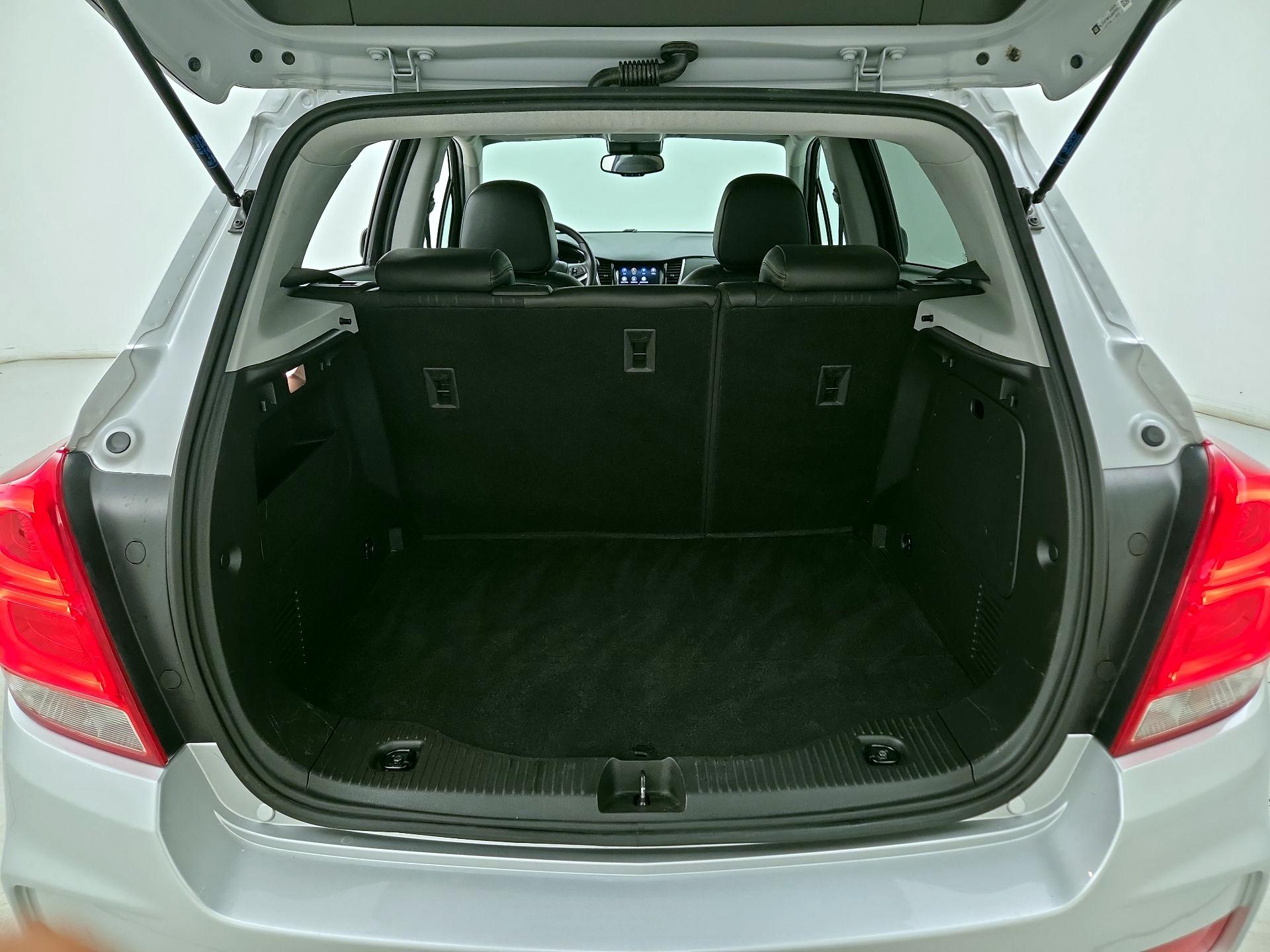 Thumbnail: 2020 Chevrolet Trax - 20