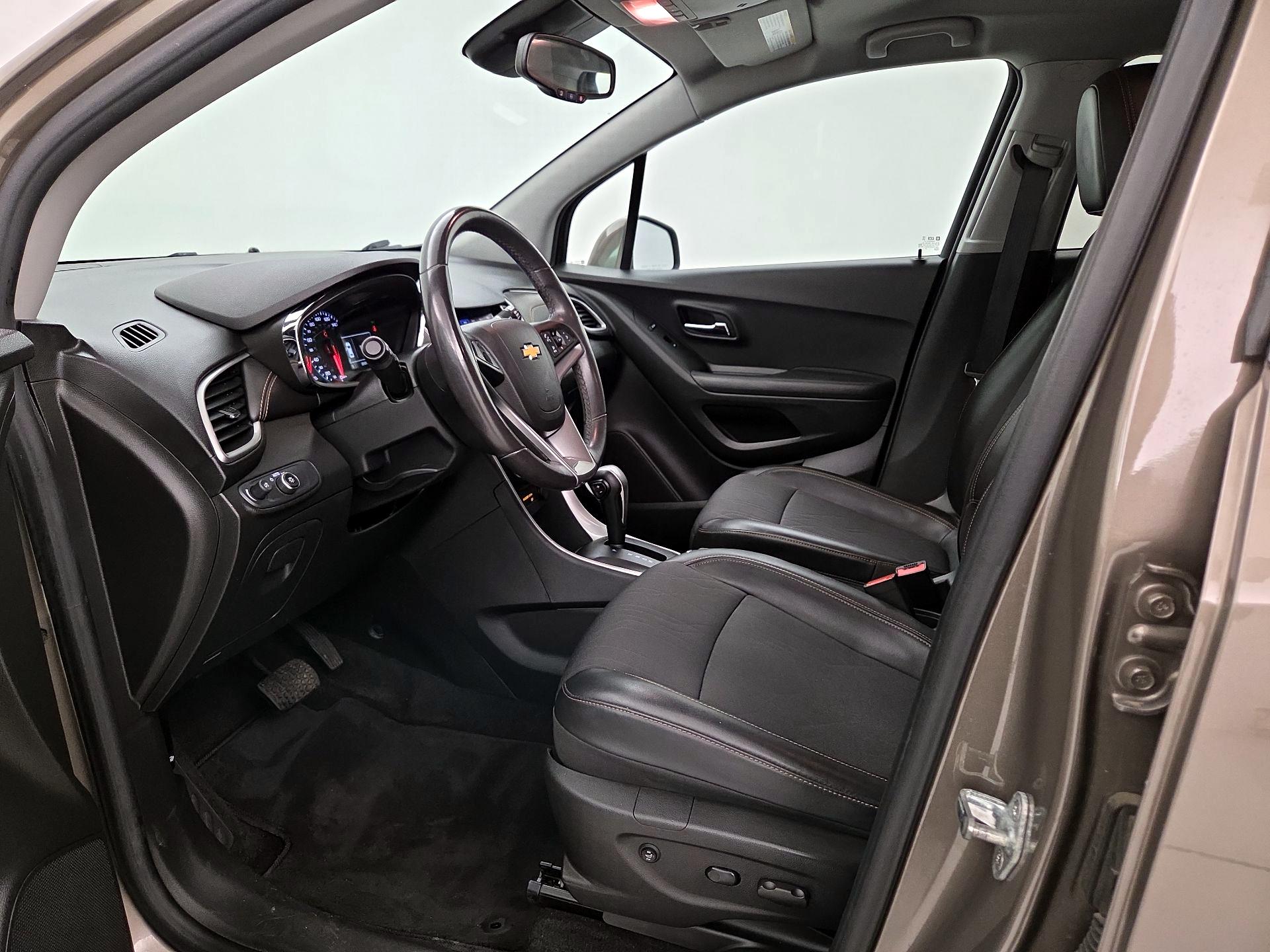 Thumbnail: 2020 Chevrolet Trax - 11