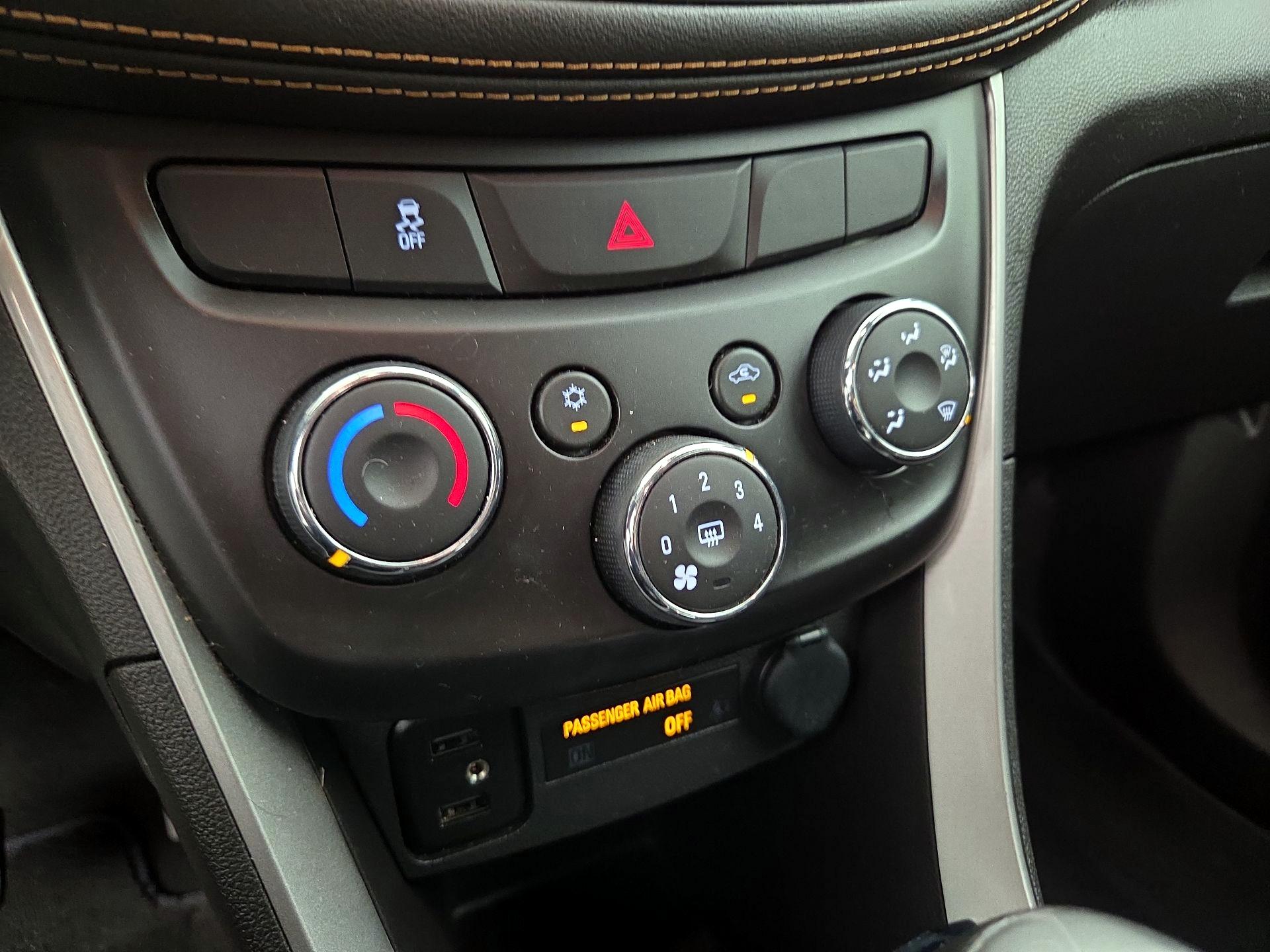 Thumbnail: 2020 Chevrolet Trax - 16