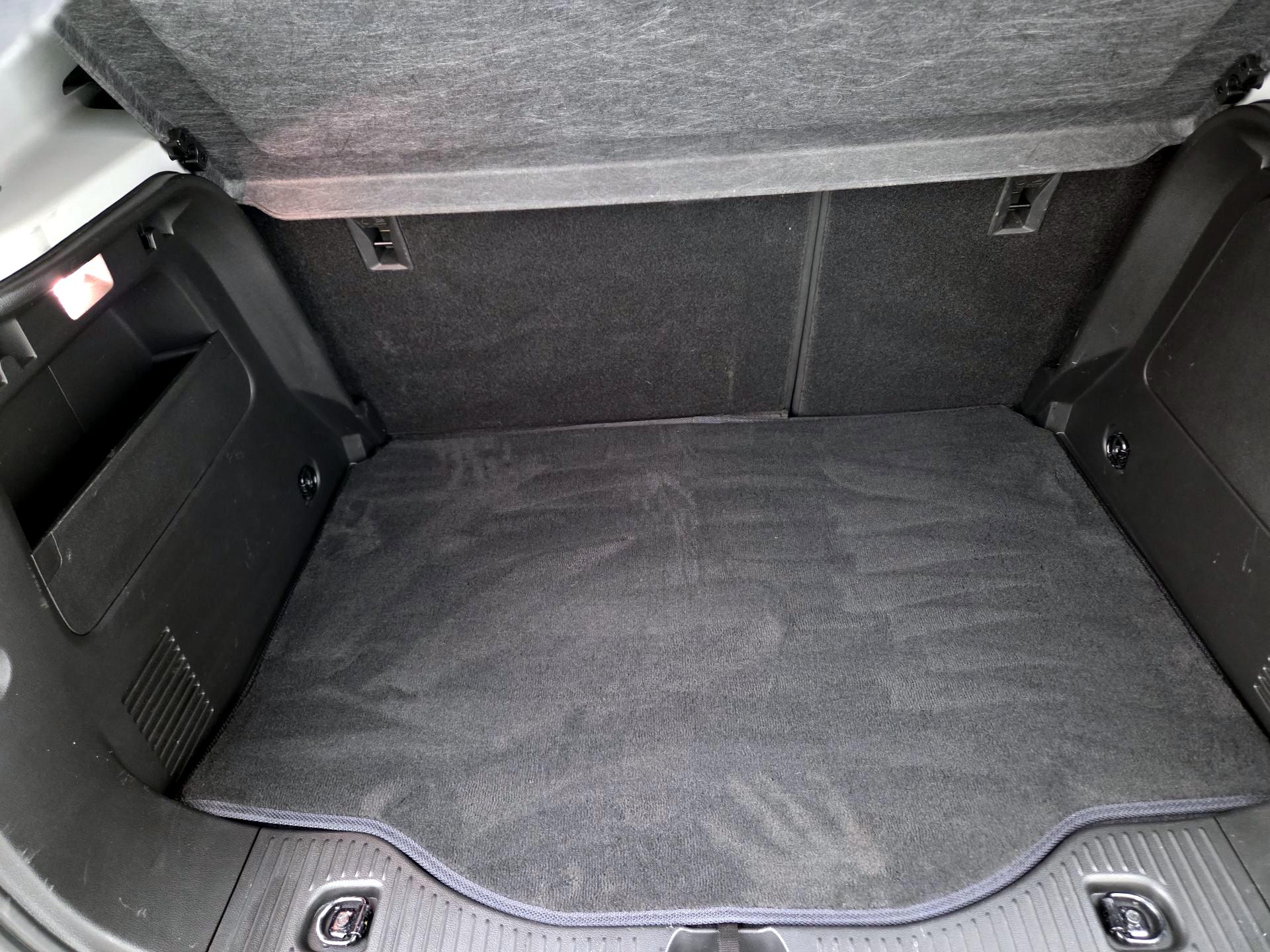 Thumbnail: 2020 Chevrolet Trax - 20