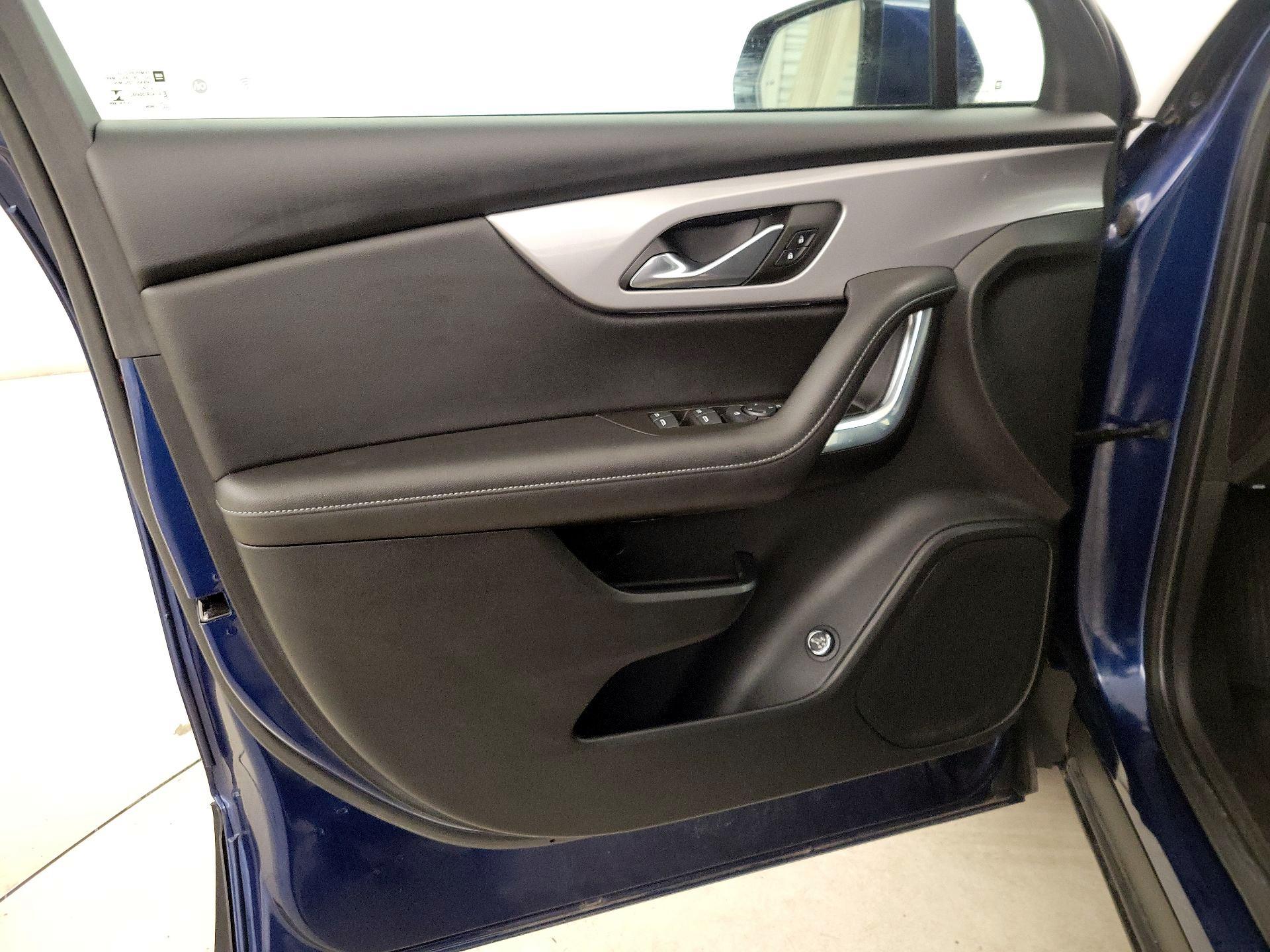 Thumbnail: 2022 Chevrolet Blazer - 12