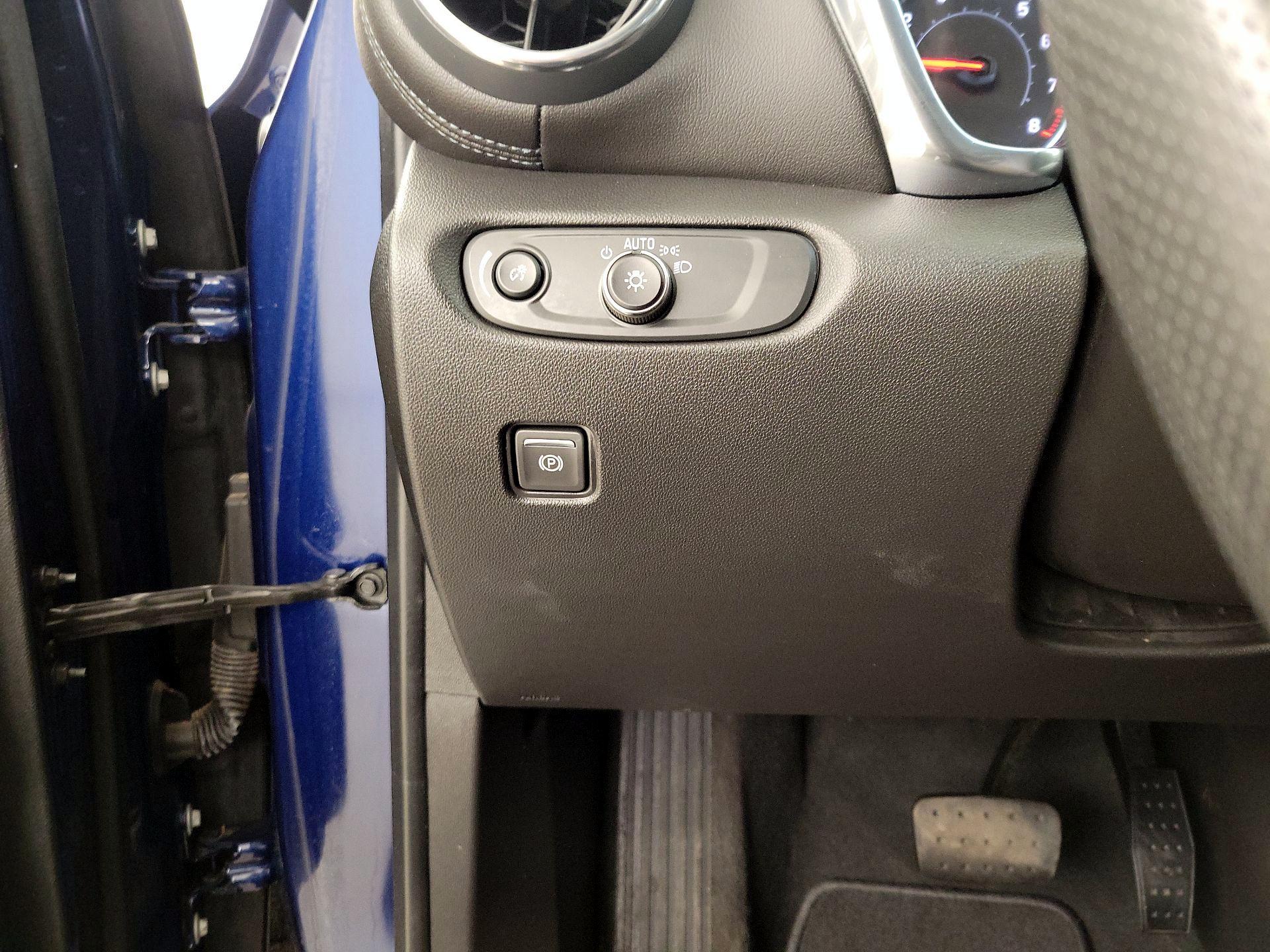 Thumbnail: 2022 Chevrolet Blazer - 13