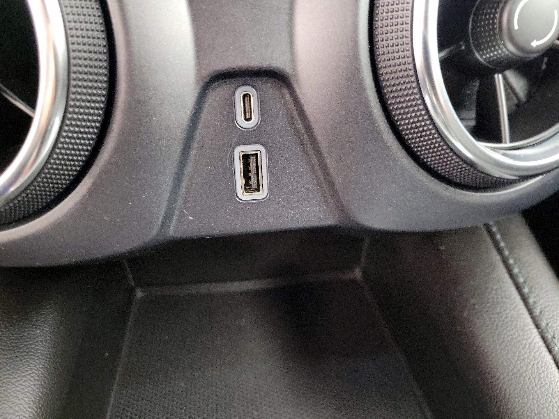 Thumbnail: 2022 Chevrolet Blazer - 18