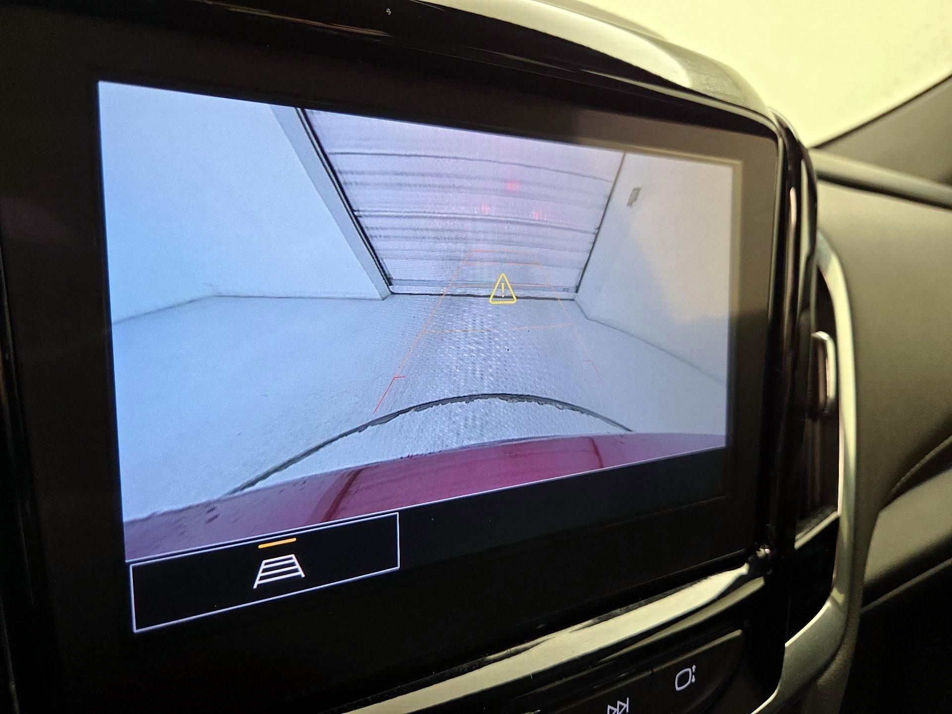 Thumbnail: 2023 Chevrolet Traverse - 14