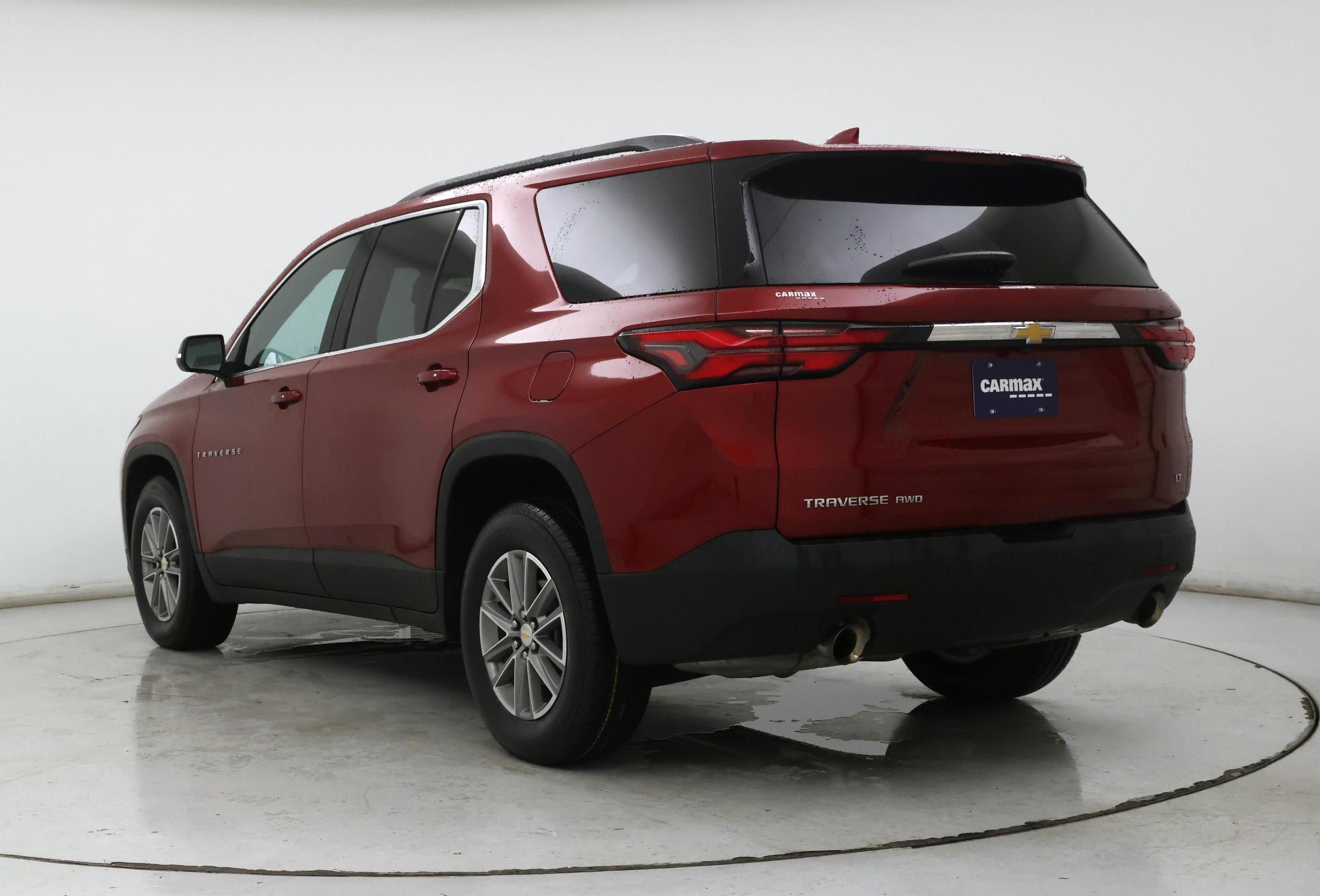 Thumbnail: 2023 Chevrolet Traverse - 2
