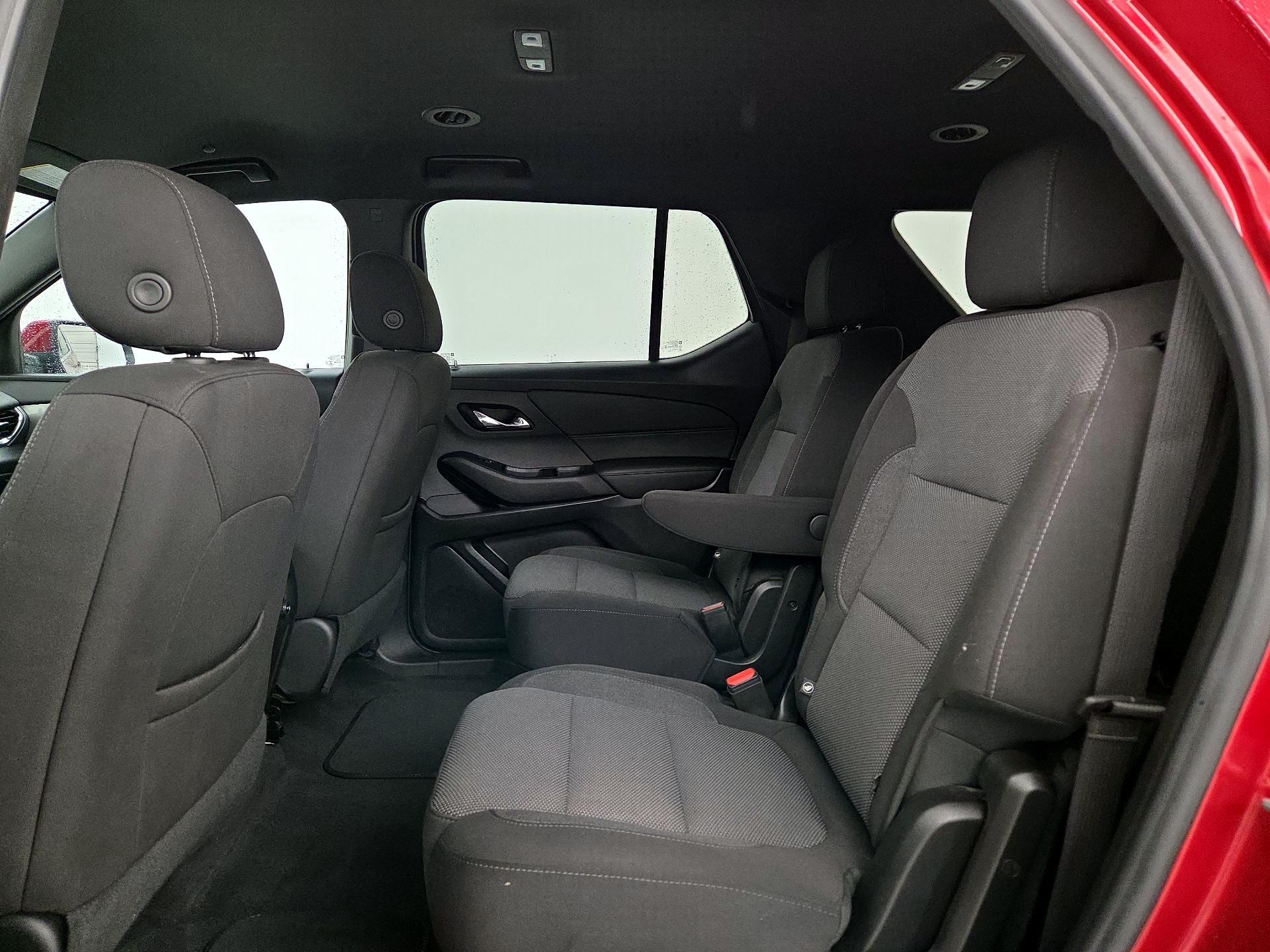 Thumbnail: 2023 Chevrolet Traverse - 19