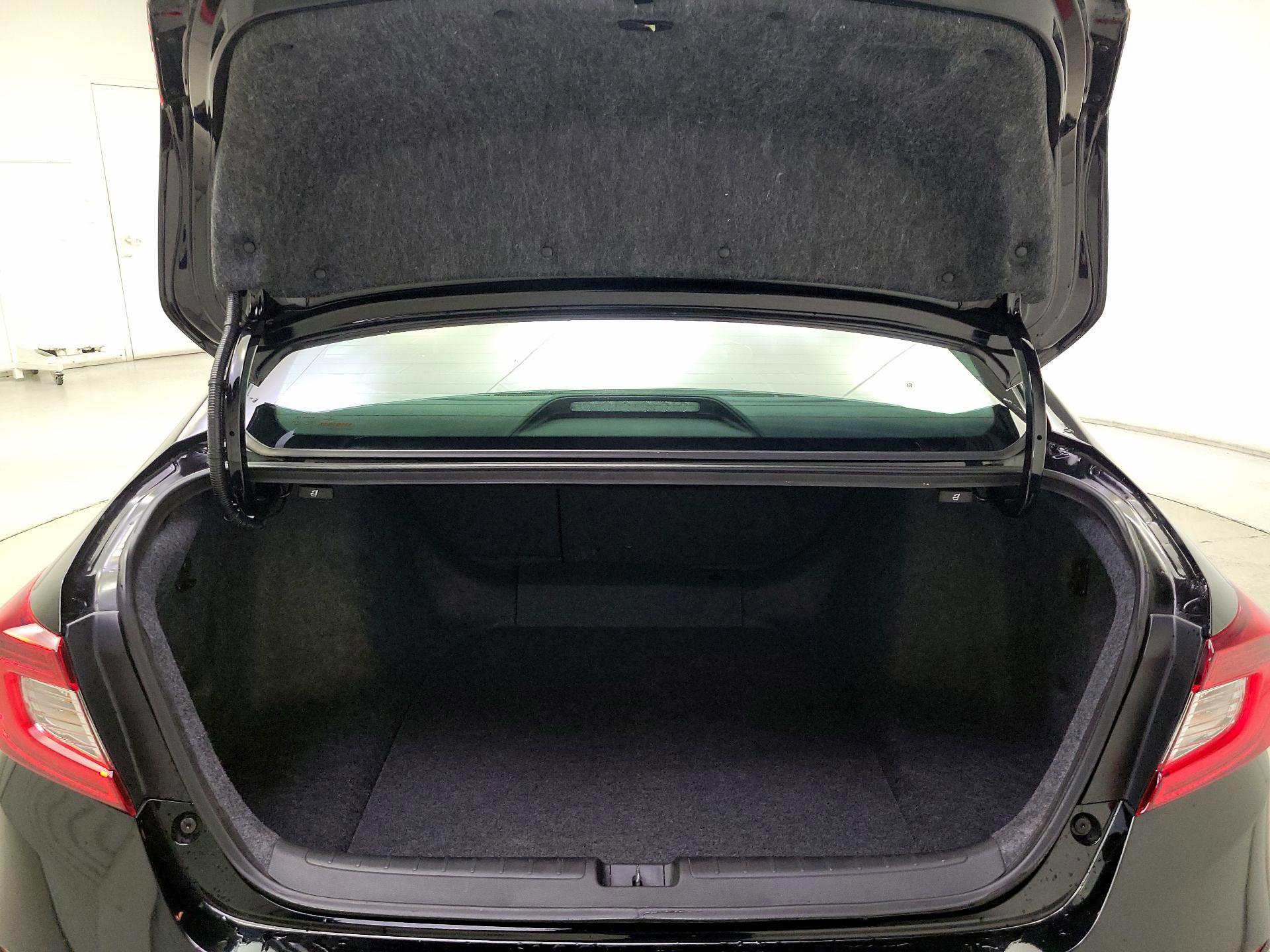 Thumbnail: 2022 Honda Accord - 20