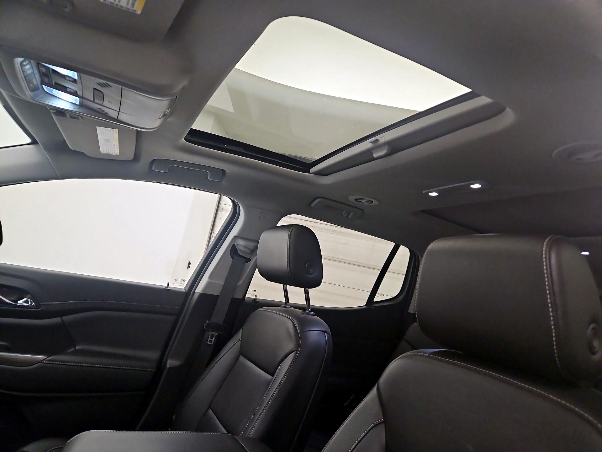 Thumbnail: 2023 GMC Acadia - 19