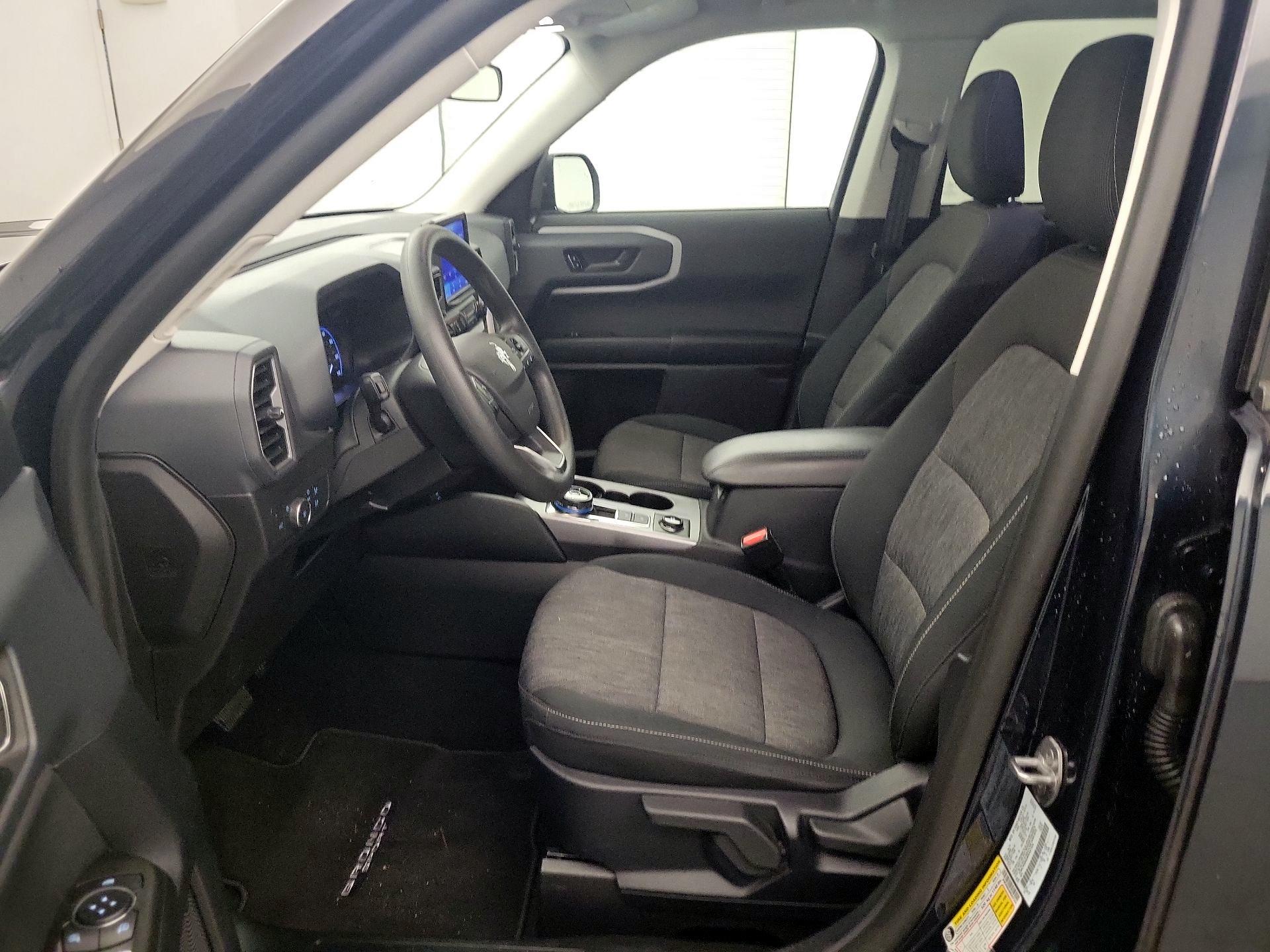 Thumbnail: 2021 Ford Bronco Sport - 9