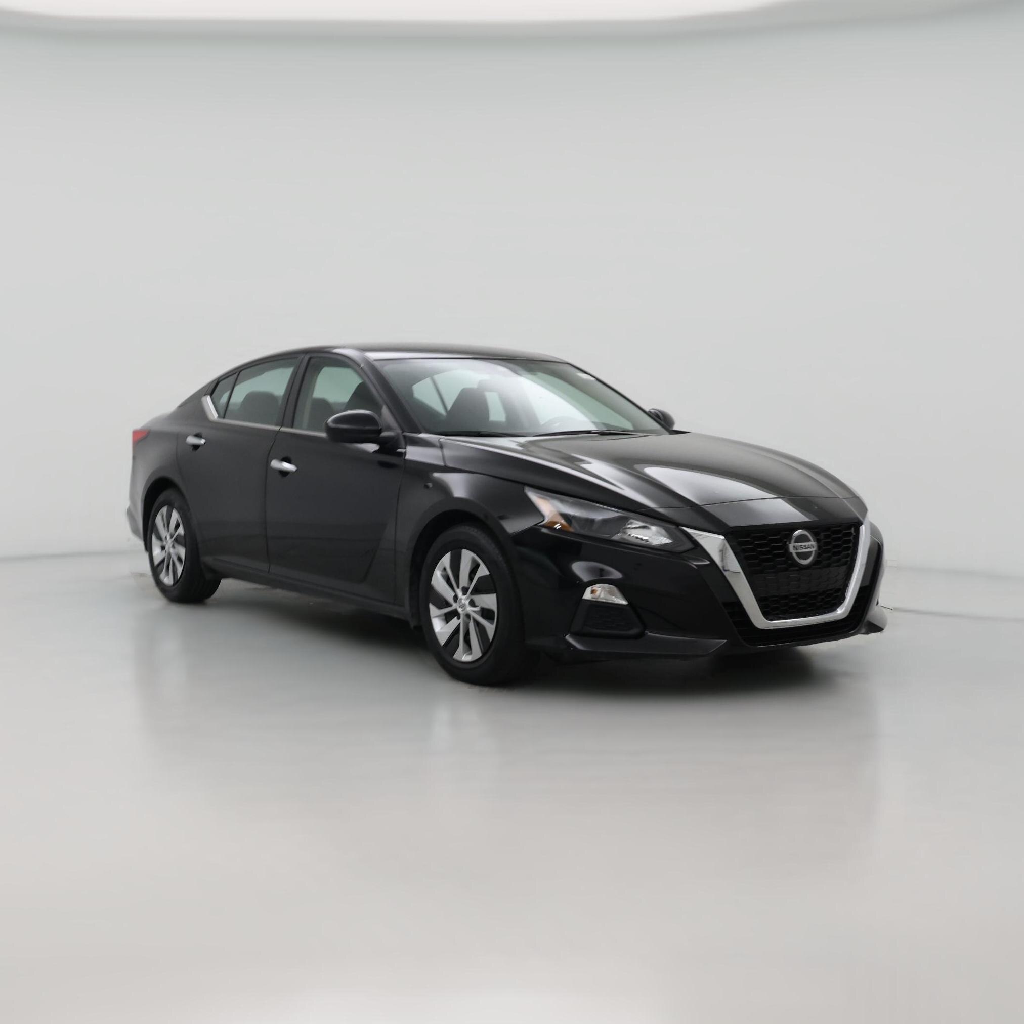 Thumbnail: 2022 Nissan Altima - 1