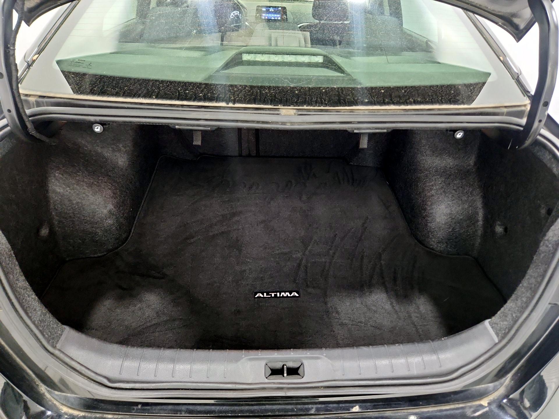 Thumbnail: 2022 Nissan Altima - 20