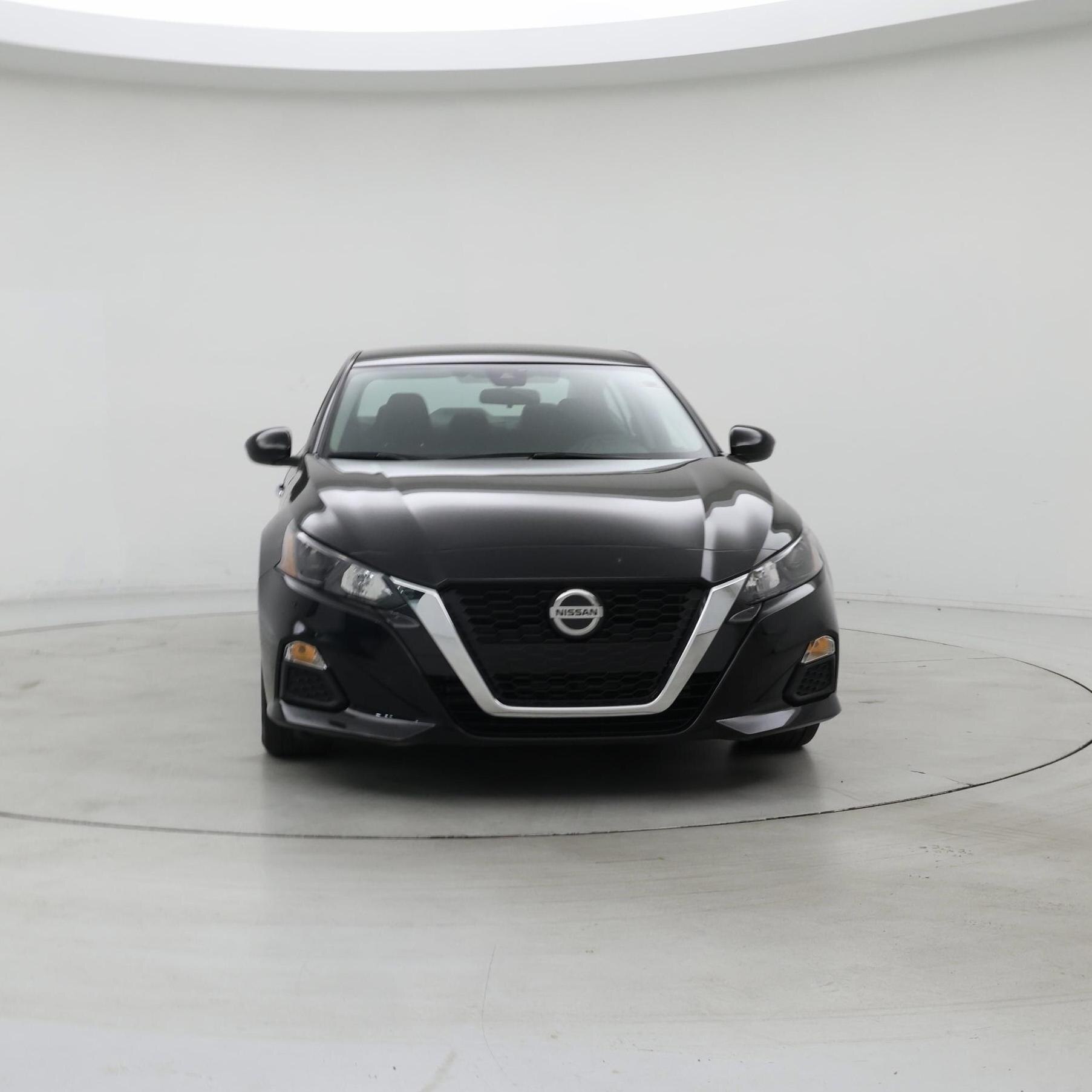 Thumbnail: 2022 Nissan Altima - 5