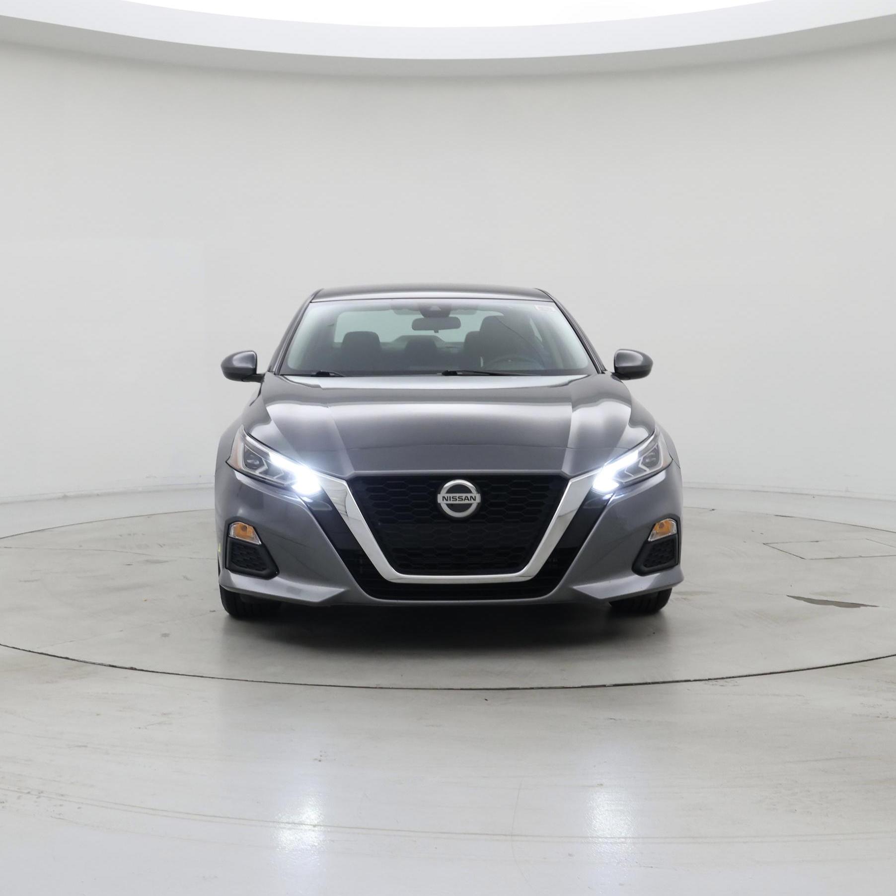 Thumbnail: 2022 Nissan Altima - 5