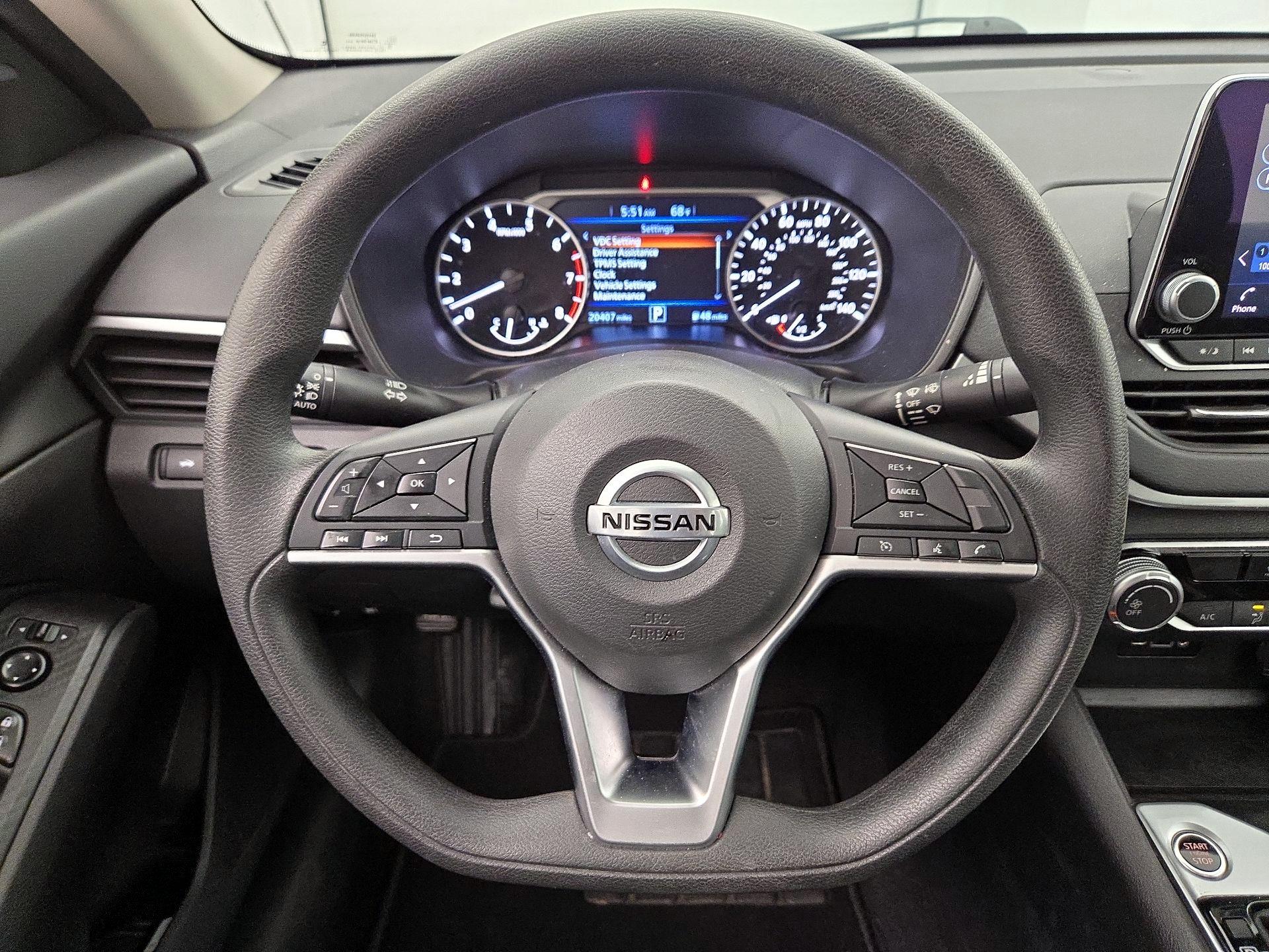 Thumbnail: 2022 Nissan Altima - 10