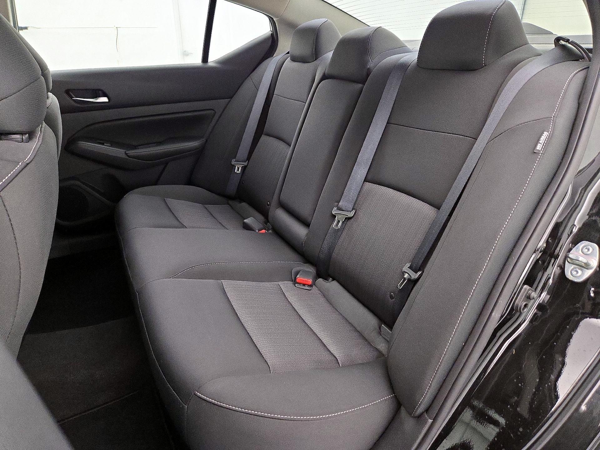 Thumbnail: 2022 Nissan Altima - 19