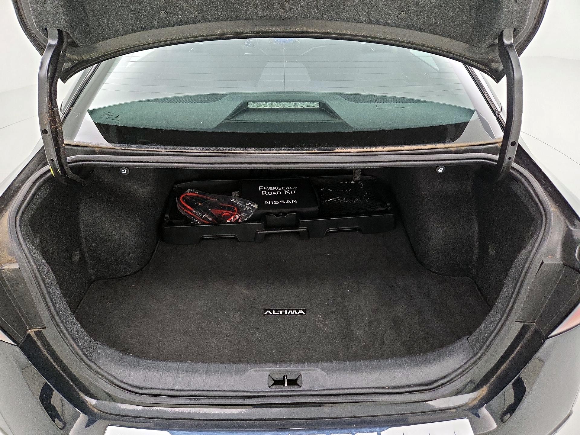 Thumbnail: 2022 Nissan Altima - 20