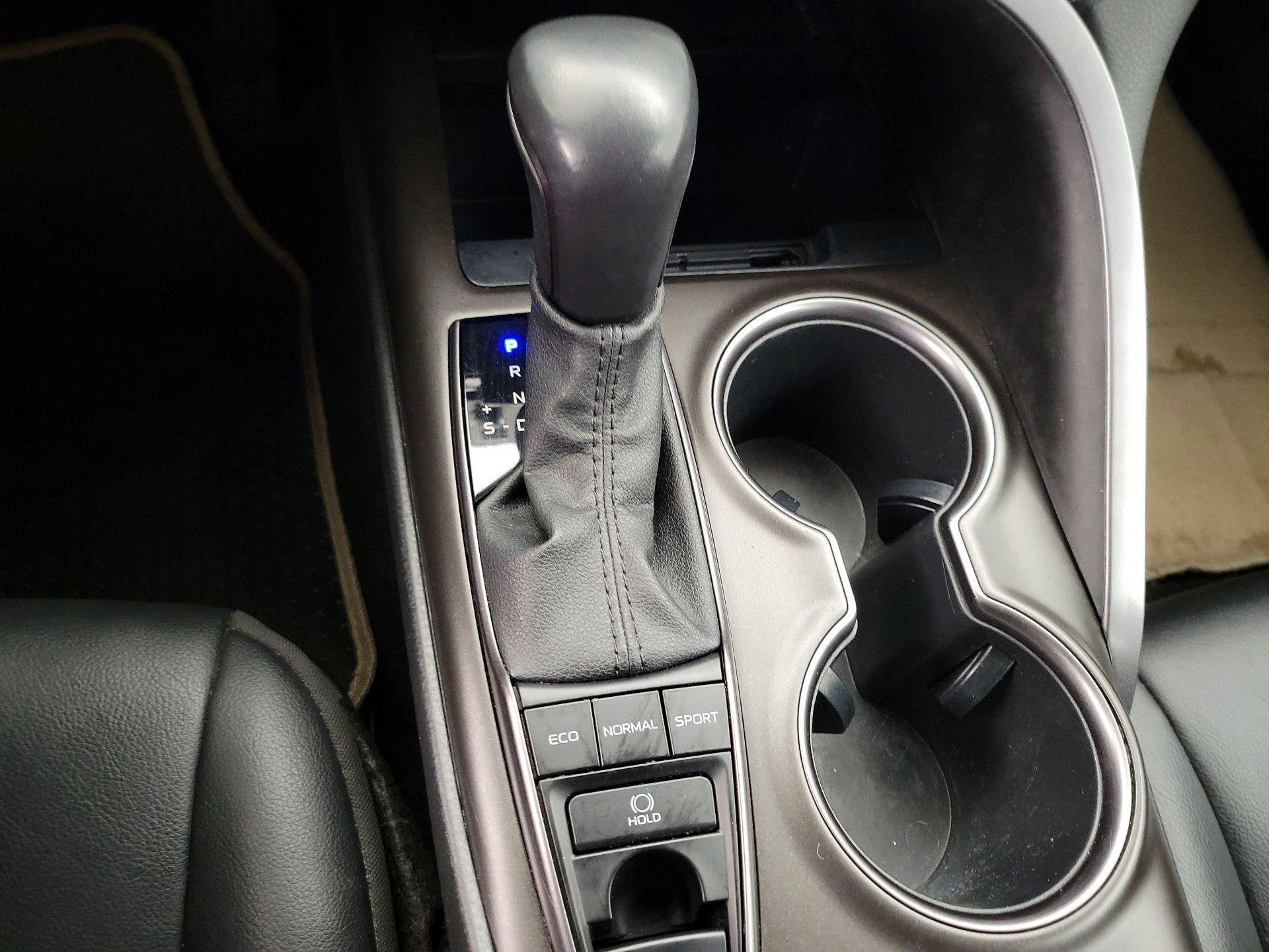 Thumbnail: 2023 Toyota Camry - 17