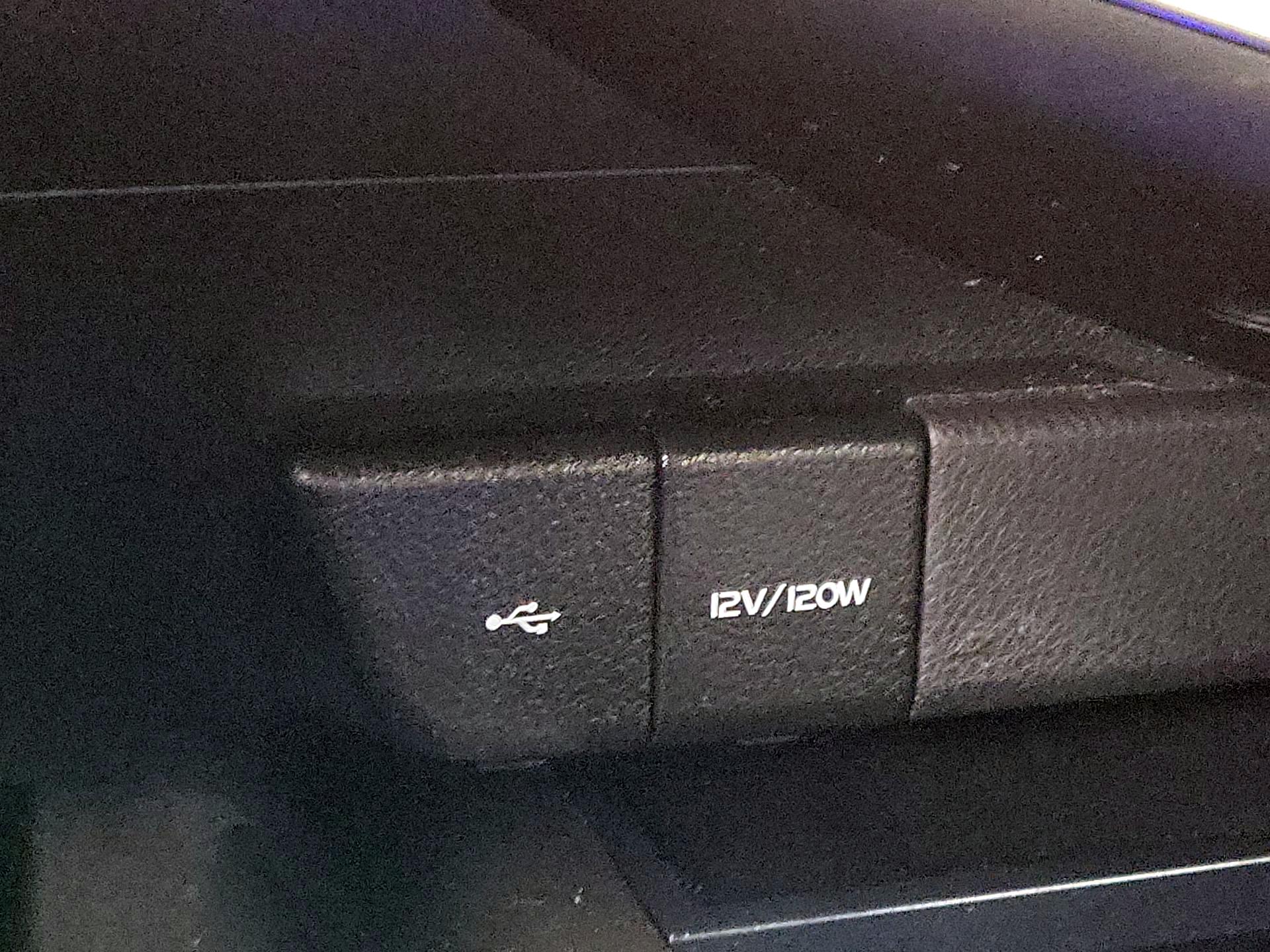 Thumbnail: 2023 Toyota Camry - 18