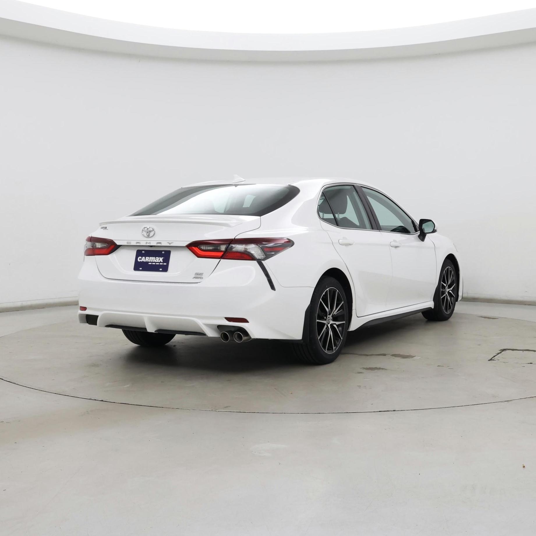 Thumbnail: 2023 Toyota Camry - 8