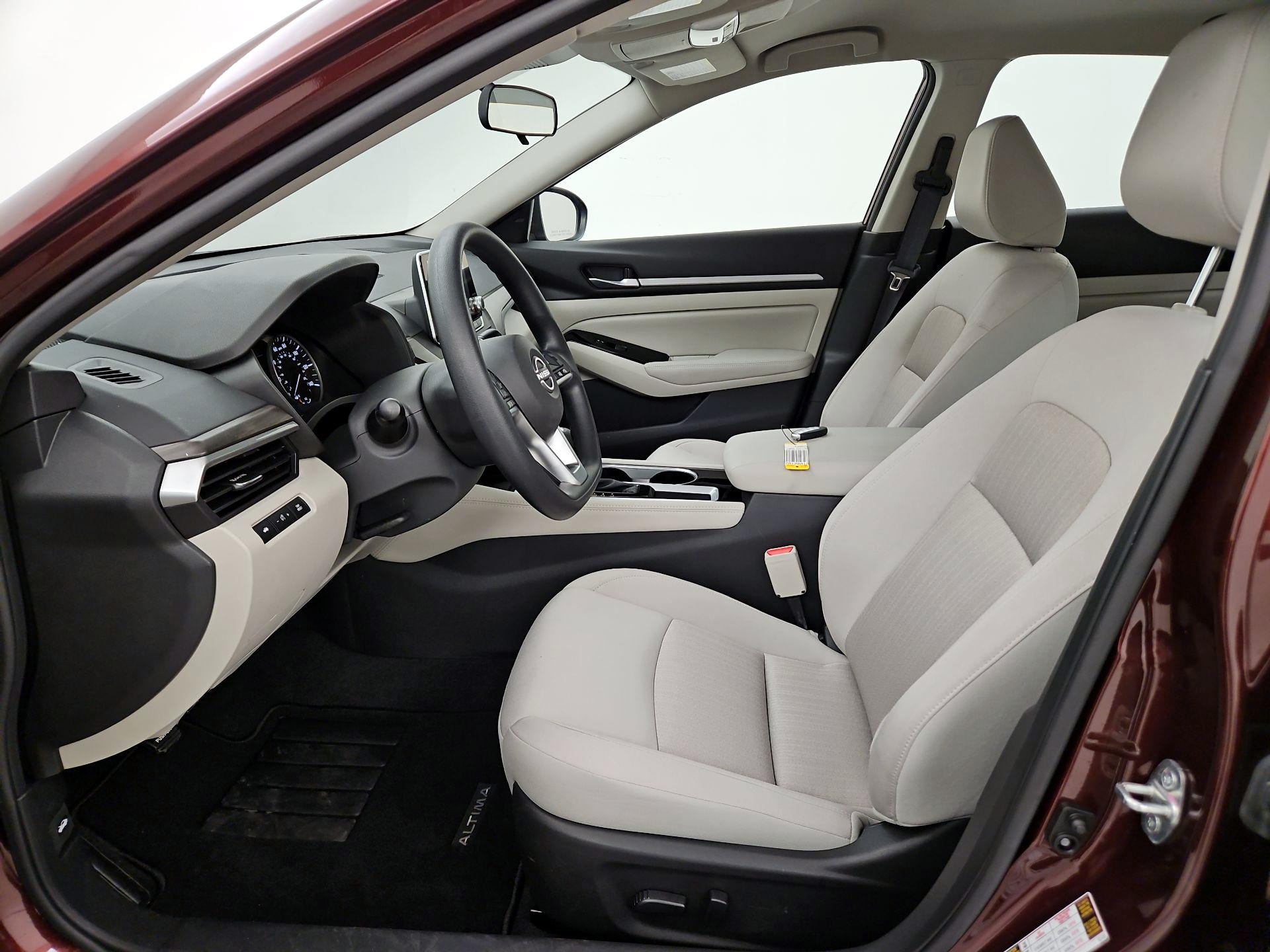 Thumbnail: 2023 Nissan Altima - 11