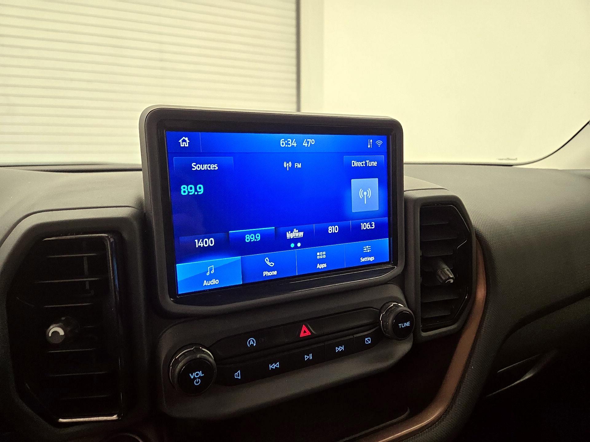 Thumbnail: 2021 Ford Bronco Sport - 15