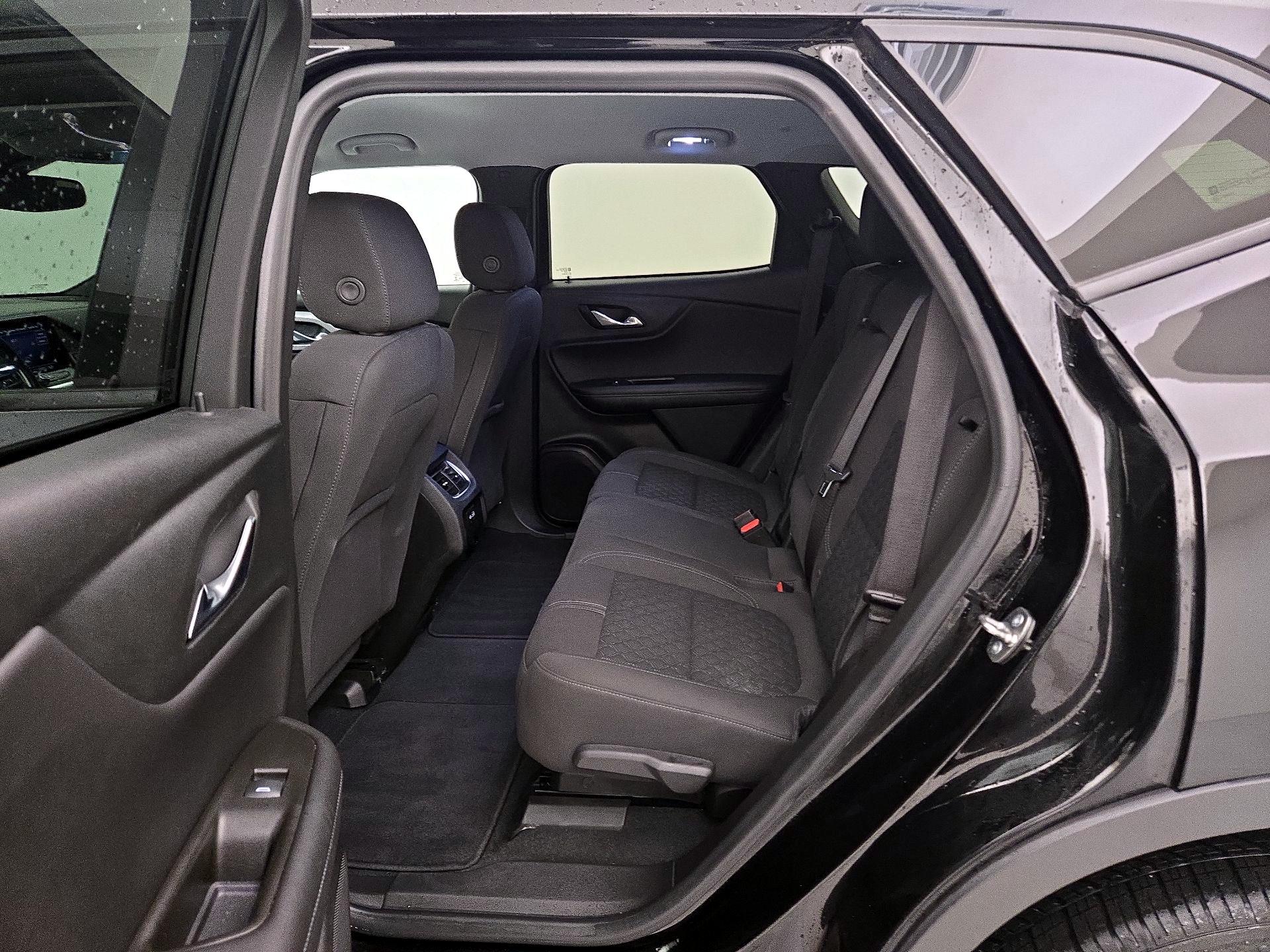 Thumbnail: 2022 Chevrolet Blazer - 19