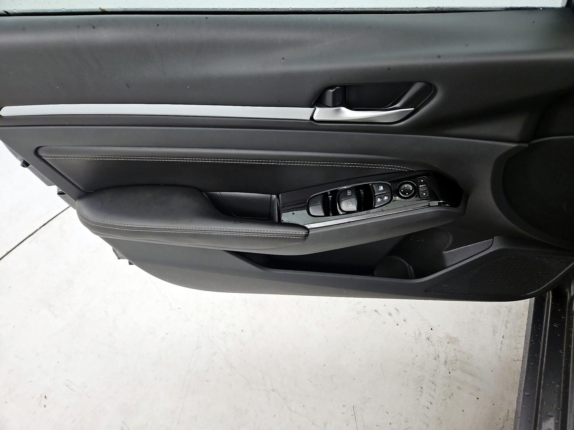 Thumbnail: 2022 Nissan Altima - 12